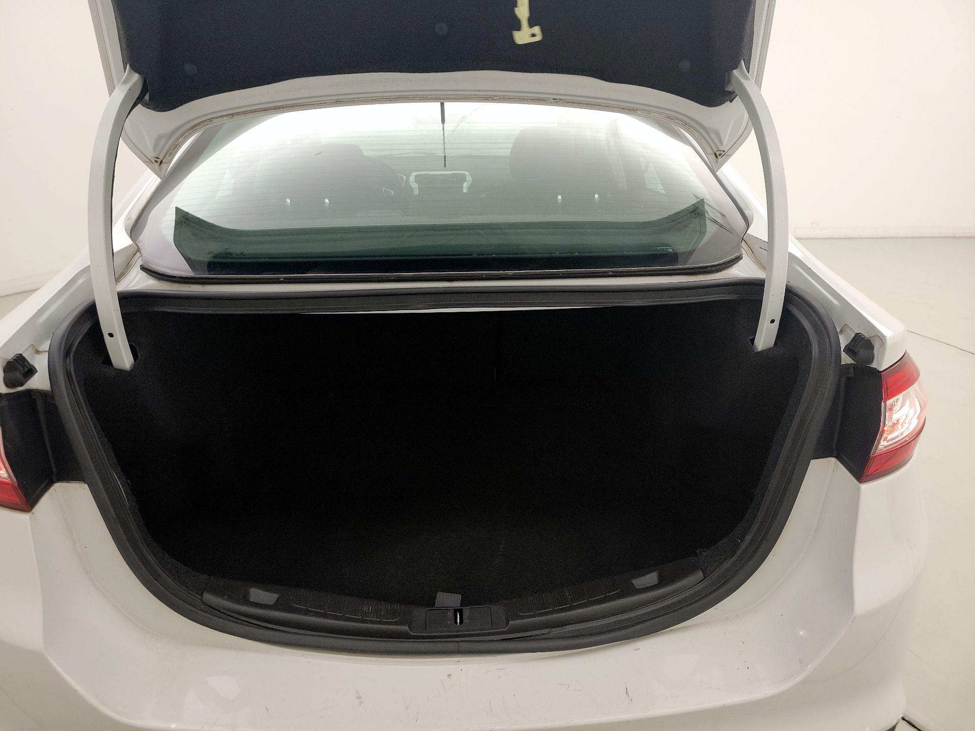 Thumbnail: 2016 Ford Fusion - 20