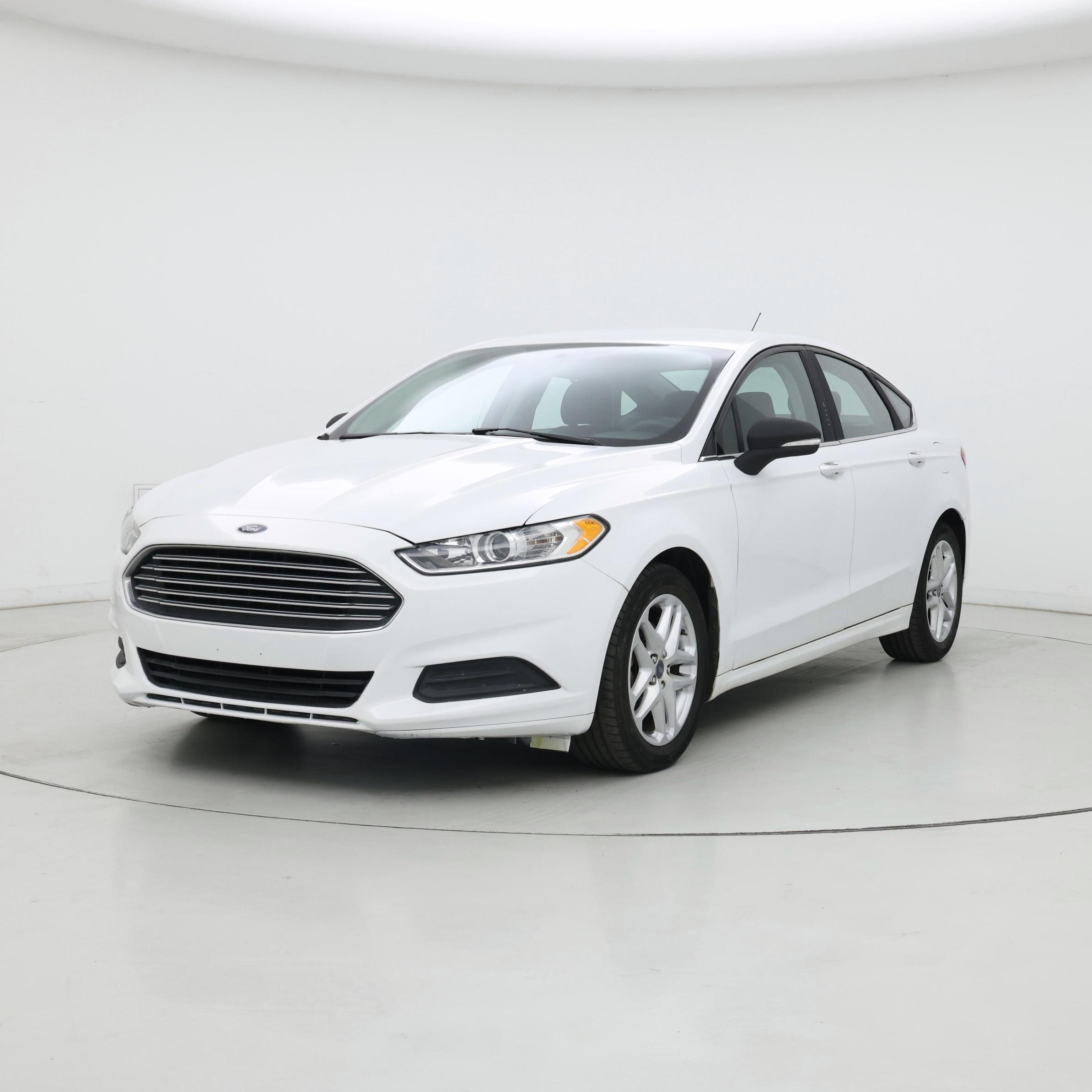 Thumbnail: 2016 Ford Fusion - 4