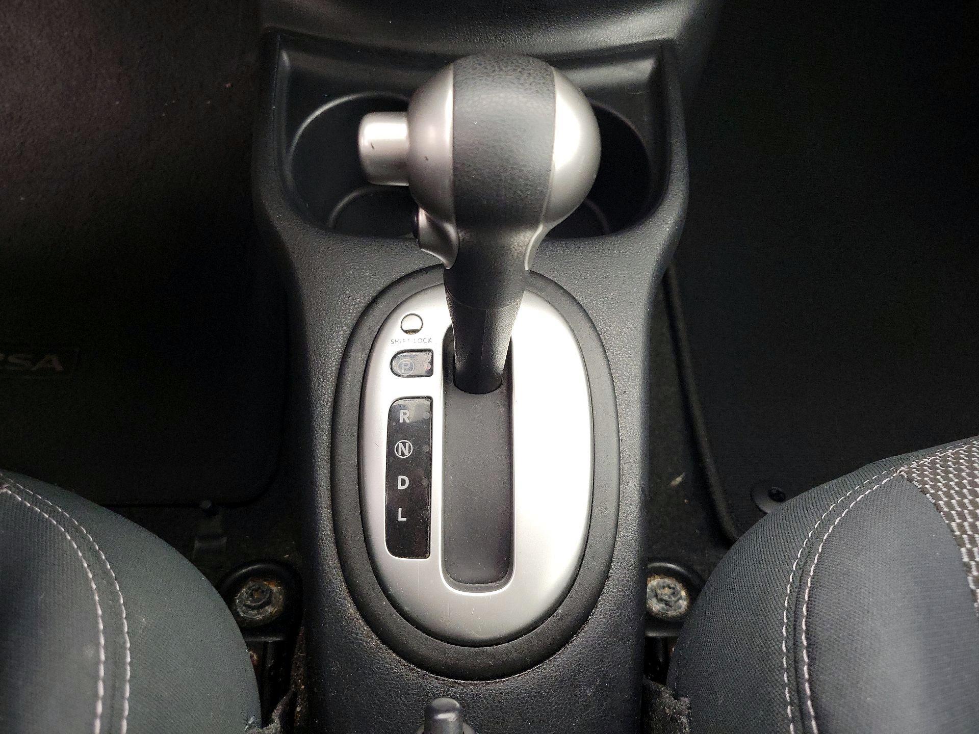 Thumbnail: 2016 Nissan Versa - 16