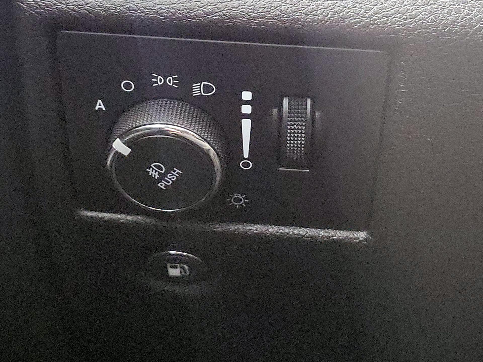 Thumbnail: 2018 Jeep Grand Cherokee - 13