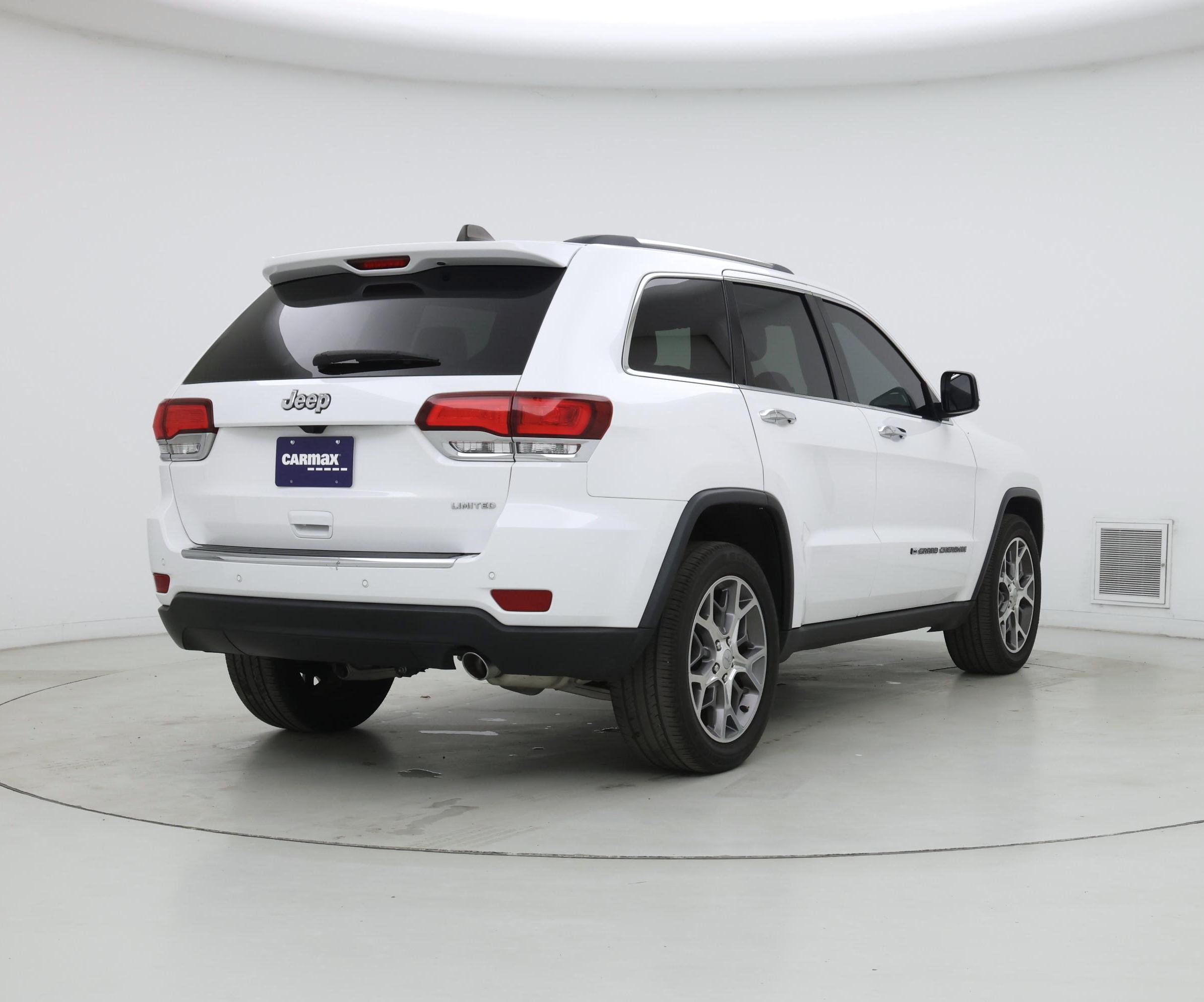 Thumbnail: 2018 Jeep Grand Cherokee - 8