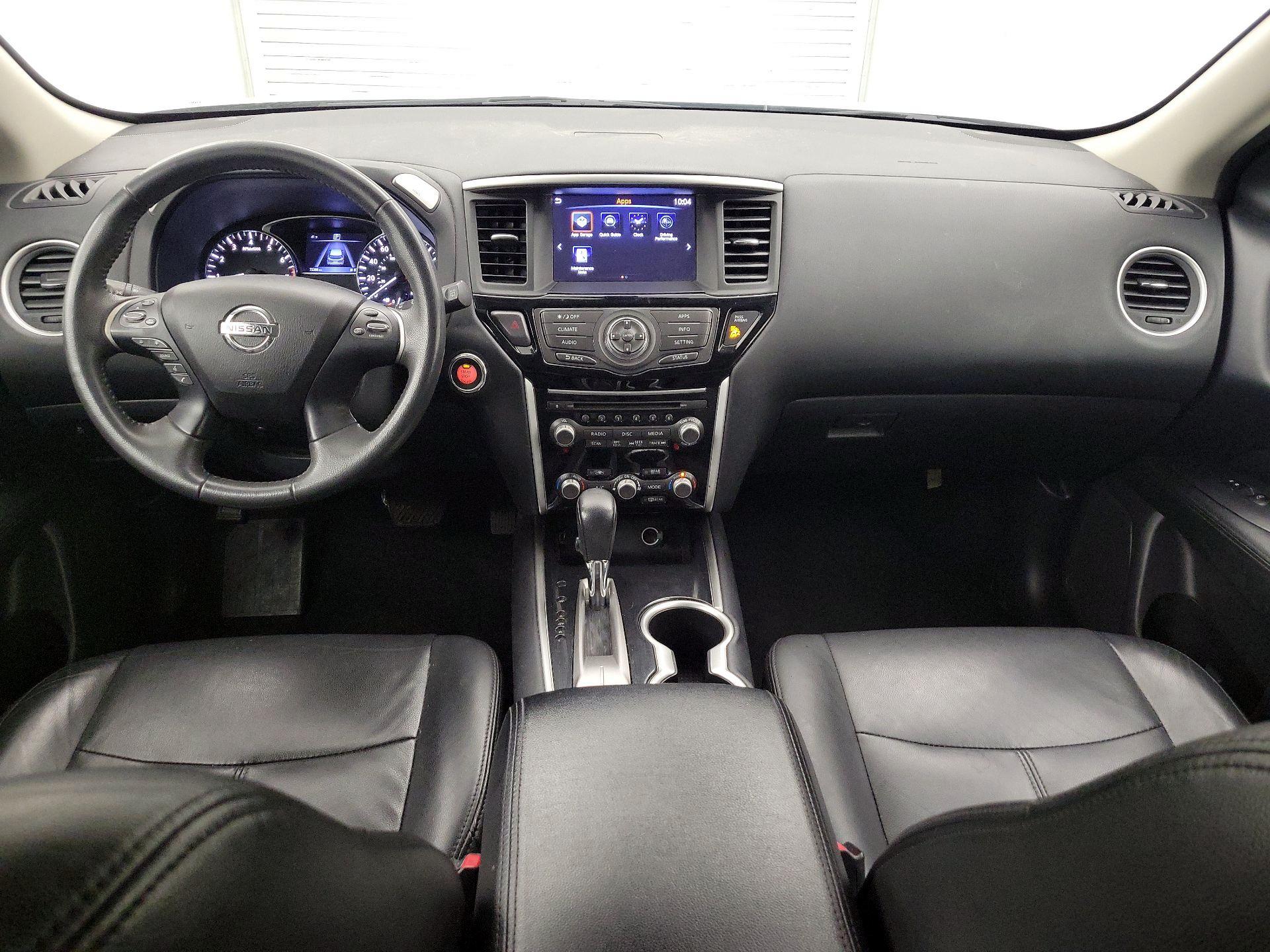 Thumbnail: 2017 Nissan Pathfinder - 9