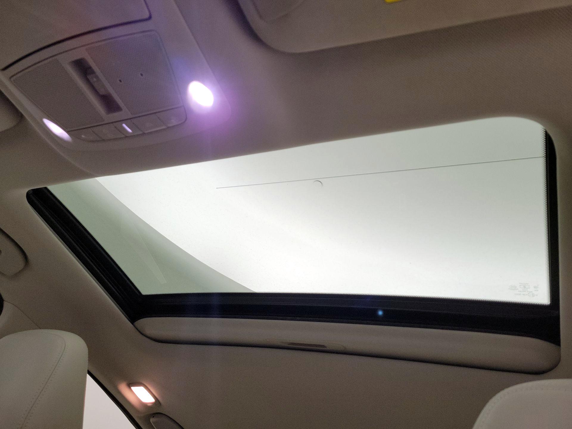 Thumbnail: 2018 INFINITI Q50 - 19