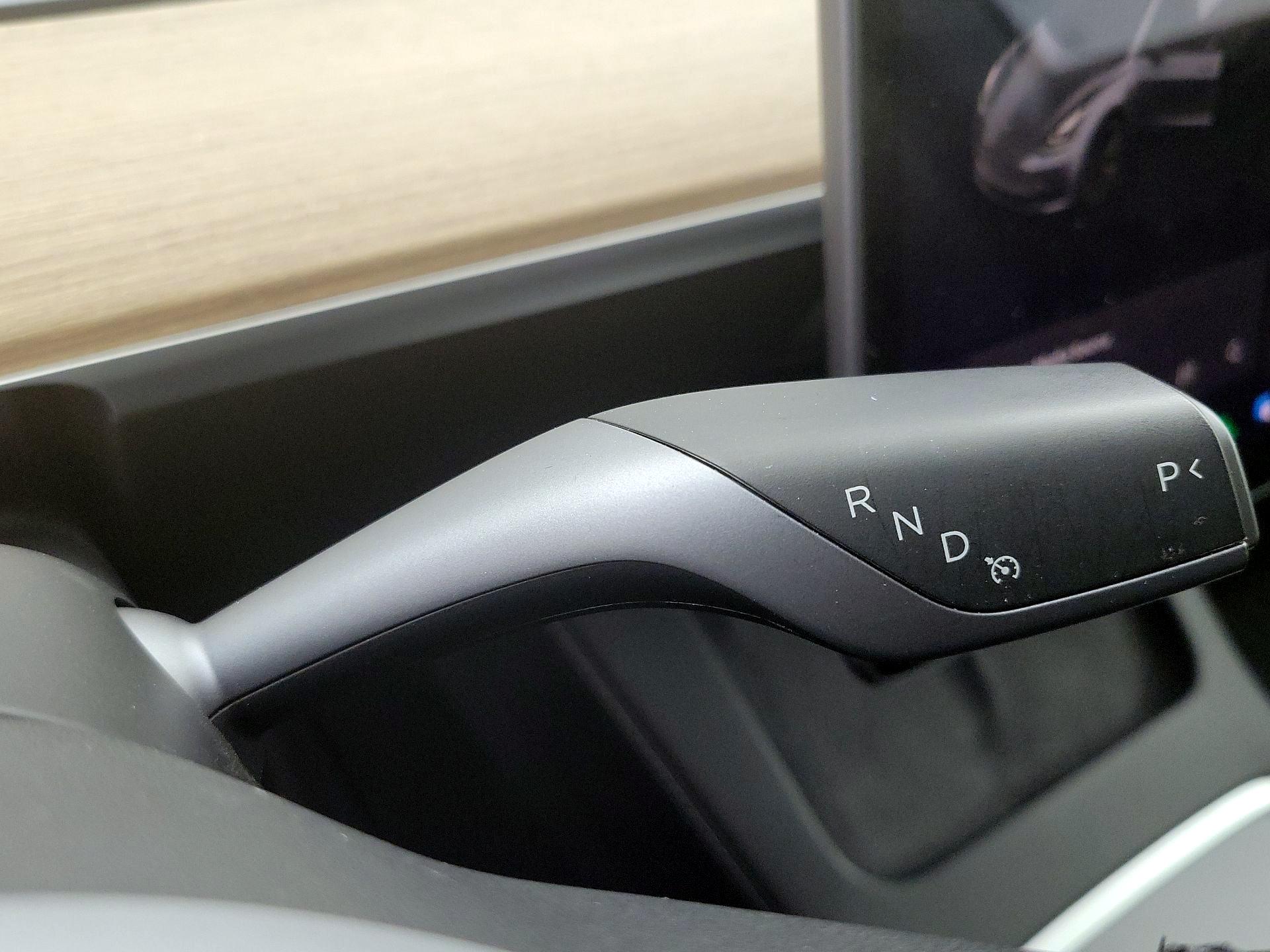 Thumbnail: 2021 Tesla Model 3 - 17