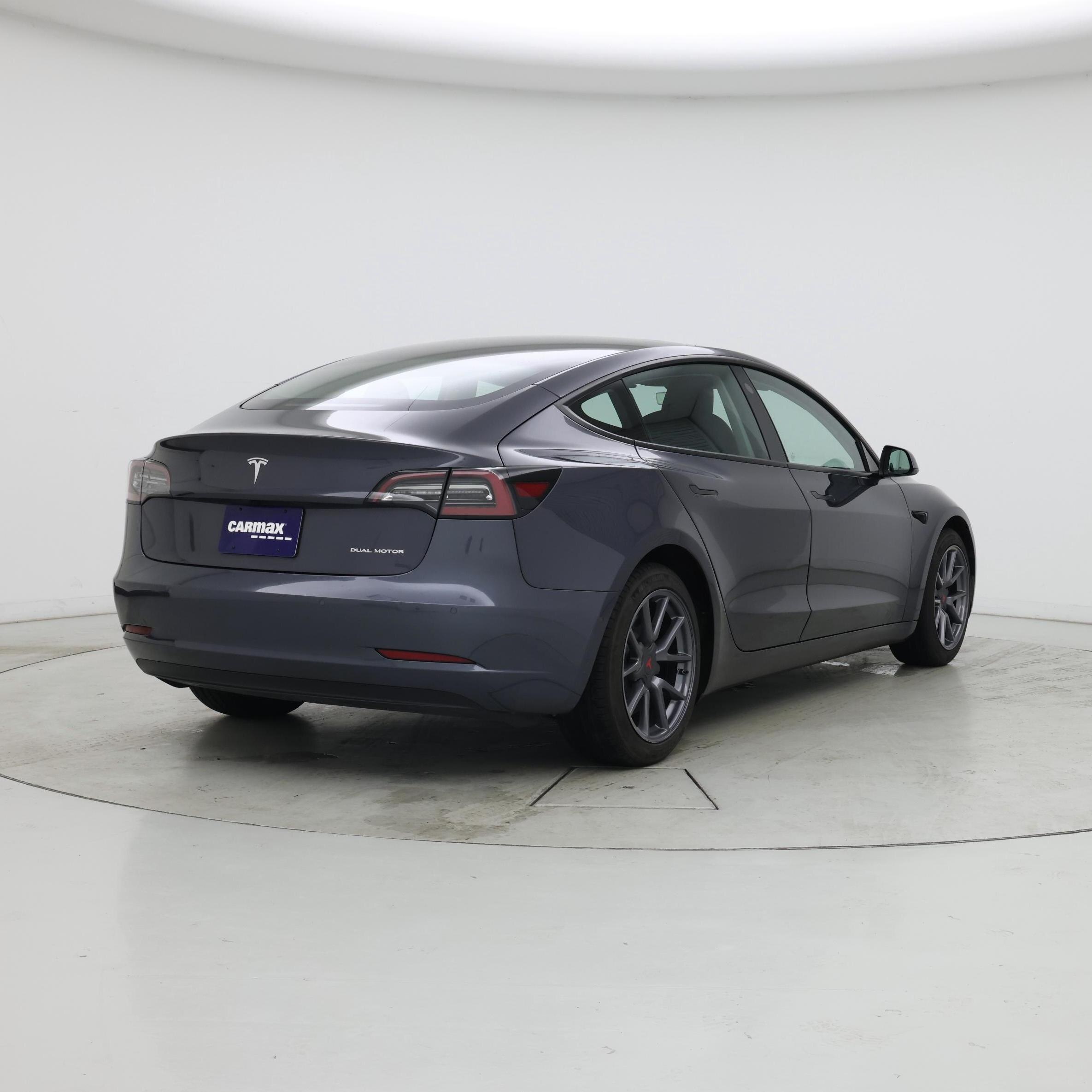 Thumbnail: 2021 Tesla Model 3 - 8