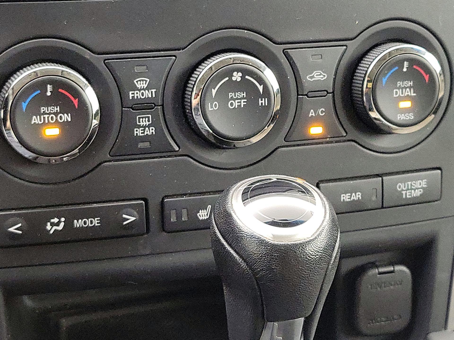 Thumbnail: 2015 Mazda CX-9 - 17