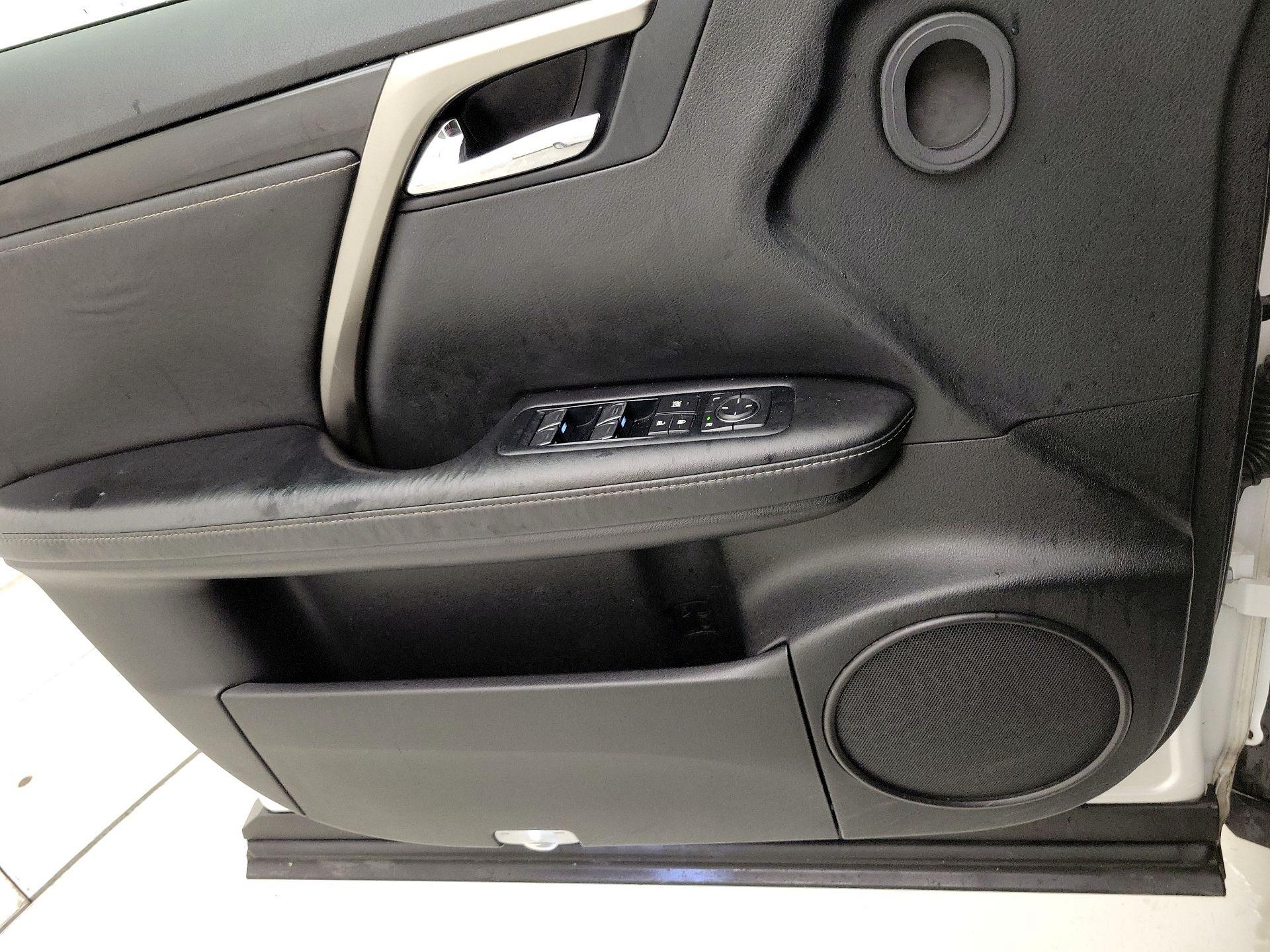 Thumbnail: 2017 Lexus RX - 12