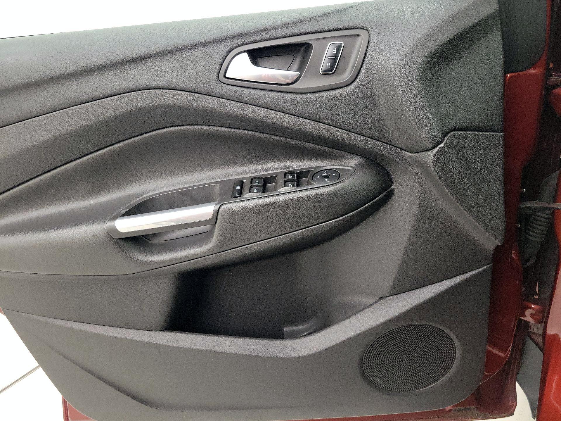 Thumbnail: 2014 Ford Escape - 12