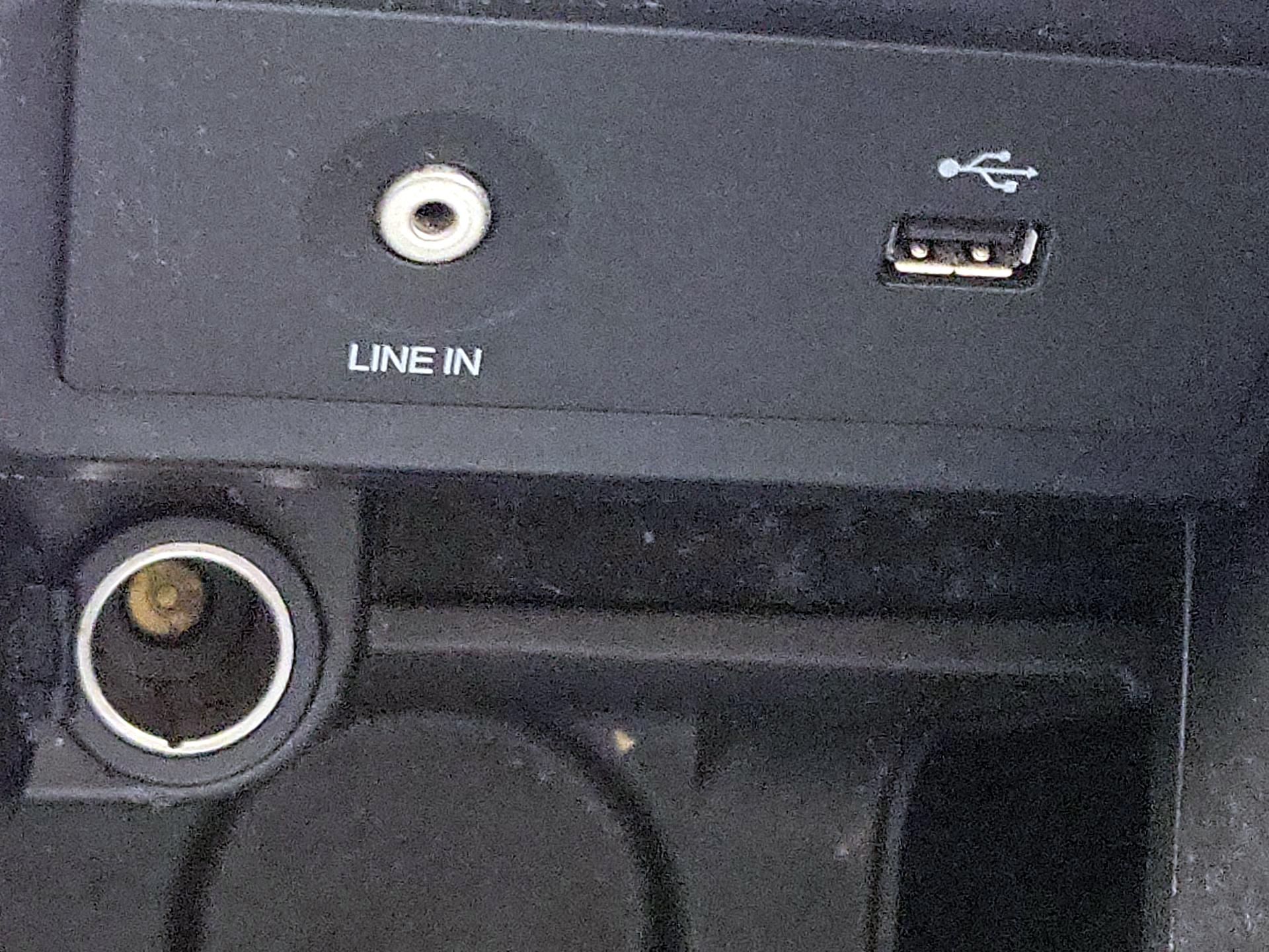 Thumbnail: 2014 Ford Escape - 18