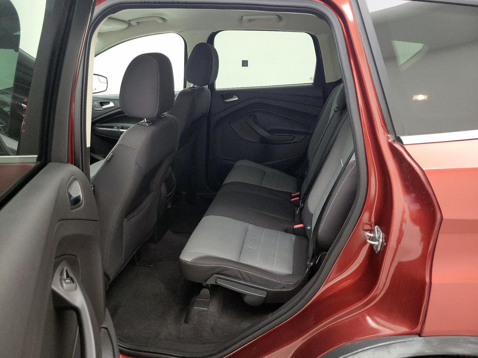 Thumbnail: 2014 Ford Escape - 19