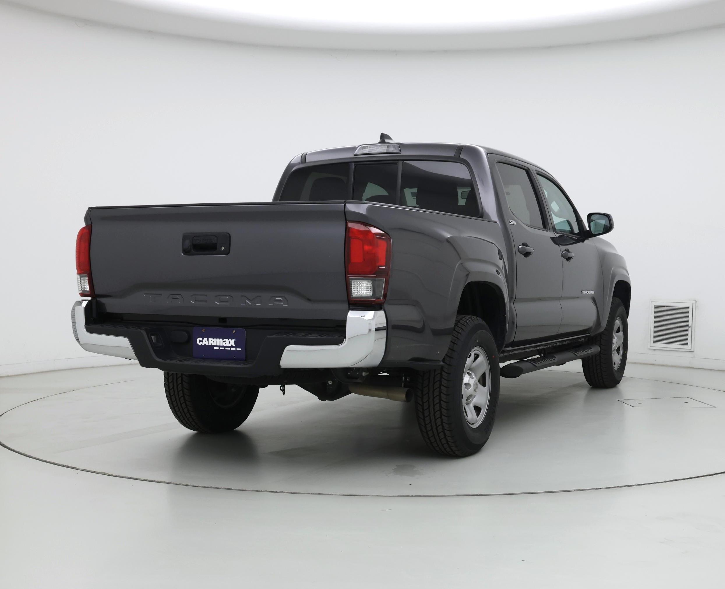 Thumbnail: 2022 Toyota Tacoma - 8