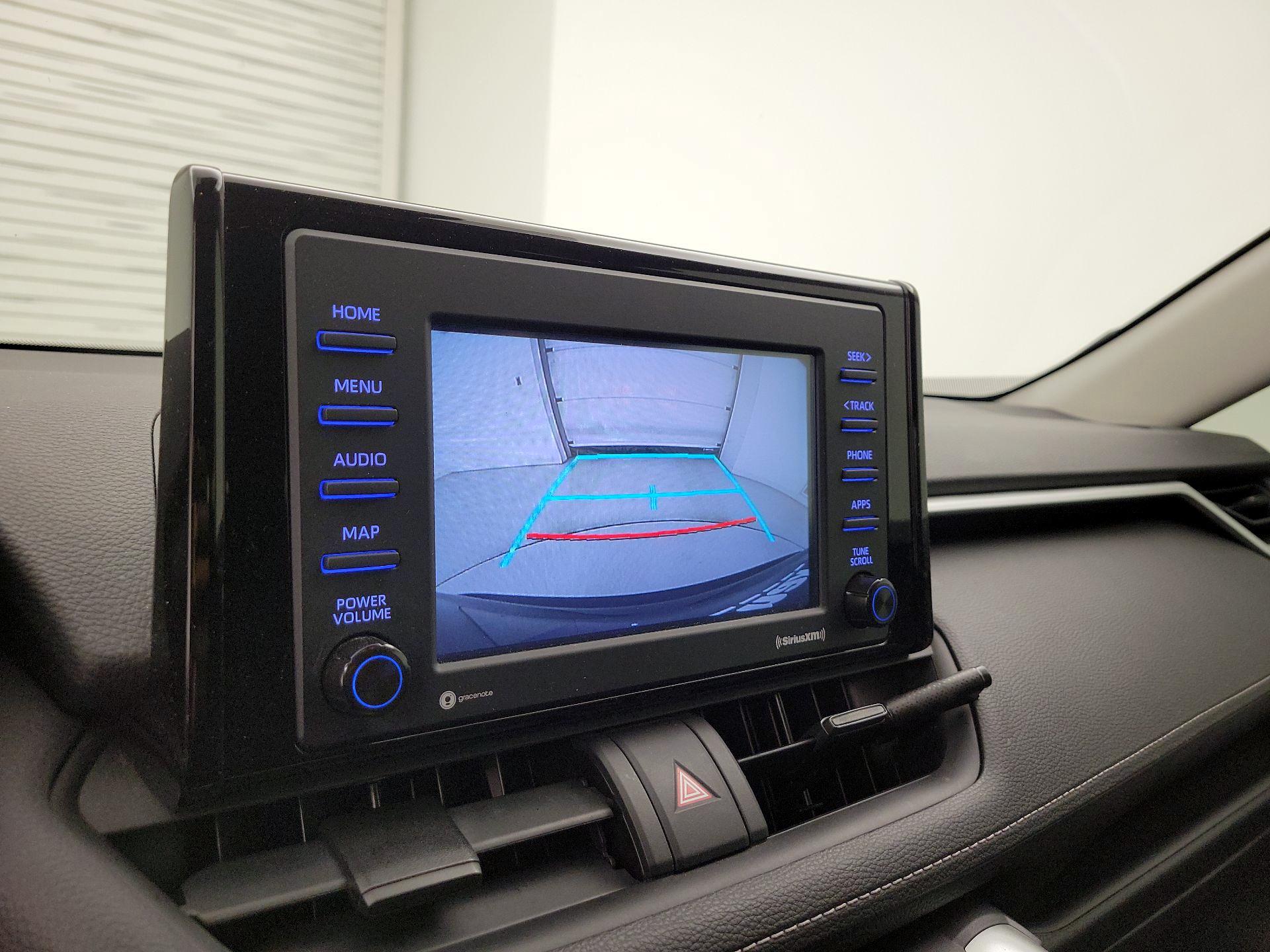 Thumbnail: 2021 Toyota RAV4 - 14