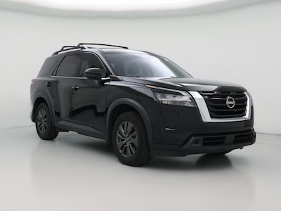 2023 Nissan Pathfinder SV
