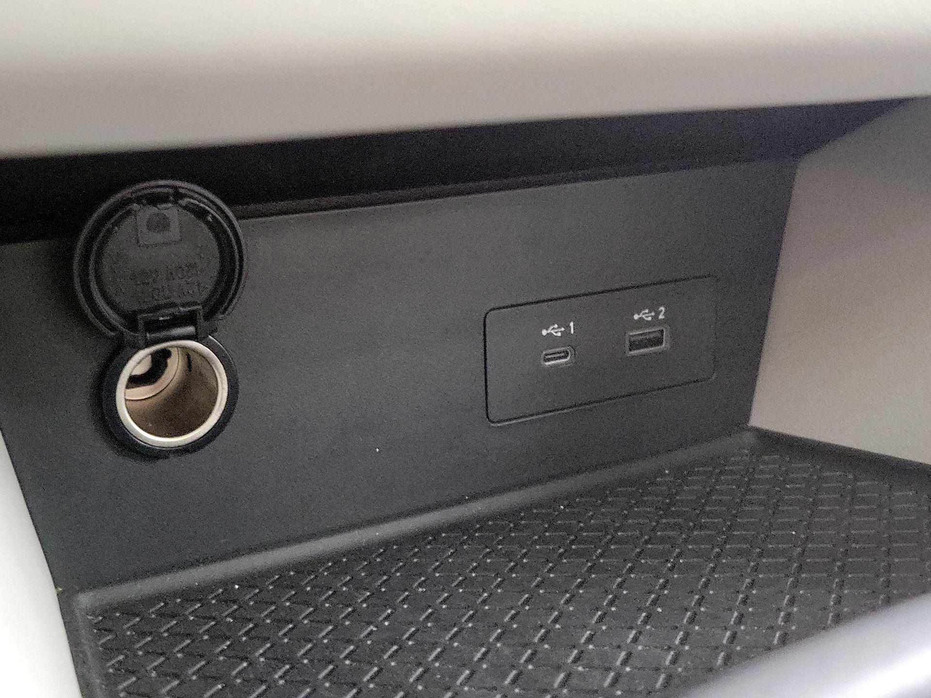 Thumbnail: 2023 Nissan Pathfinder - 18