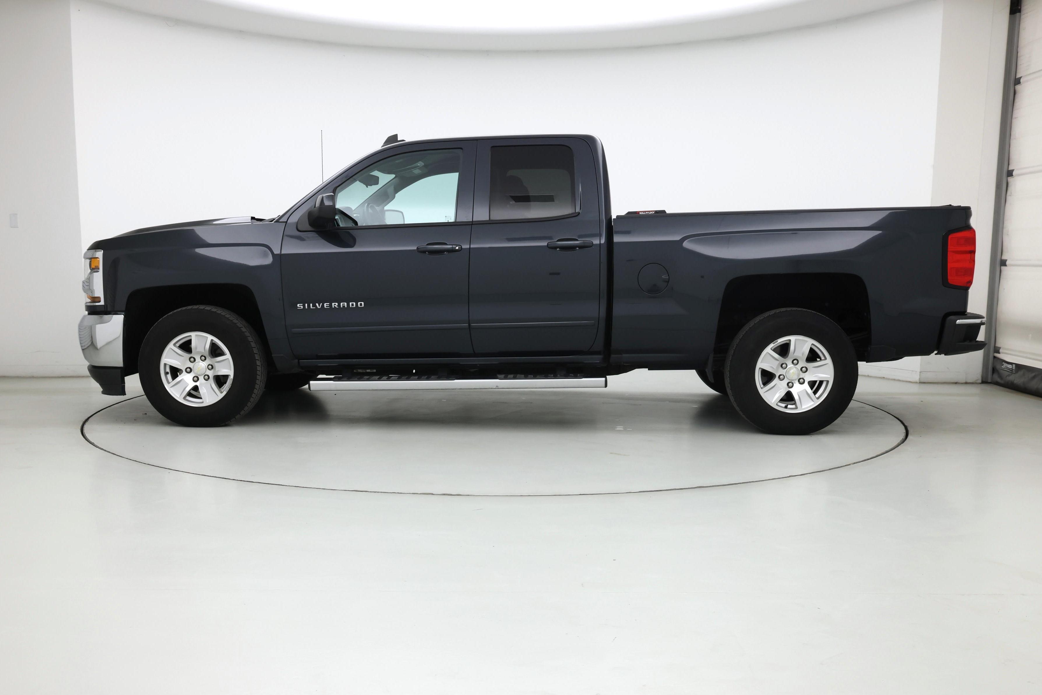 Thumbnail: 2019 Chevrolet Silverado 1500 - 3