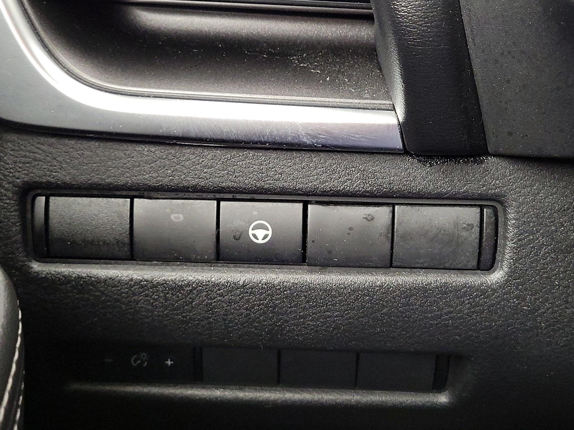 Thumbnail: 2022 Nissan Rogue - 13