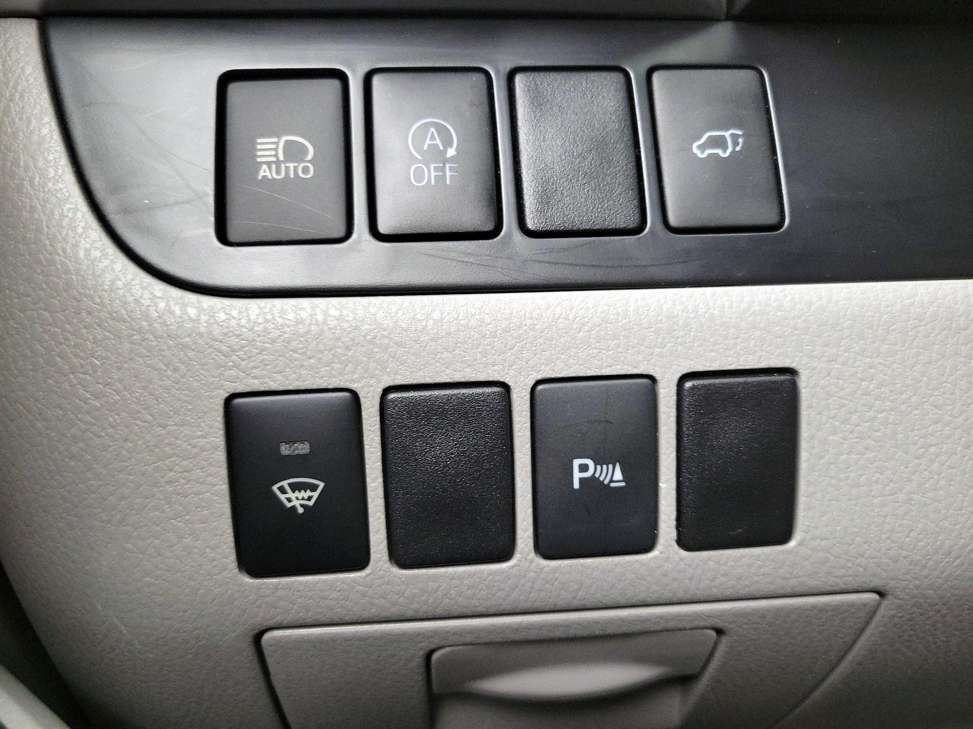 Thumbnail: 2019 Toyota Highlander - 13