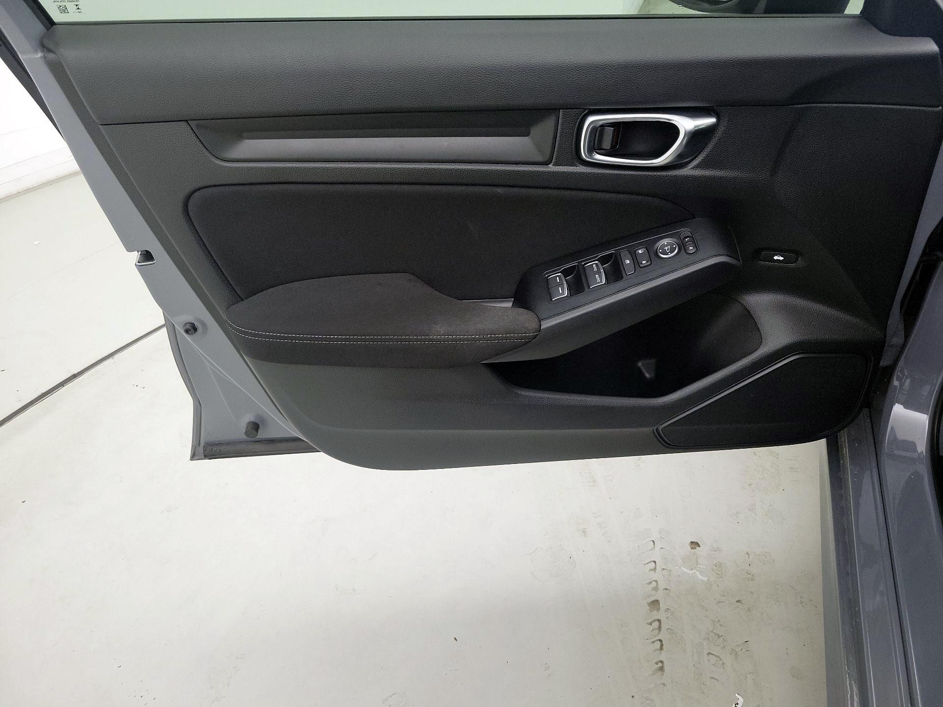 Thumbnail: 2025 Honda Civic - 12