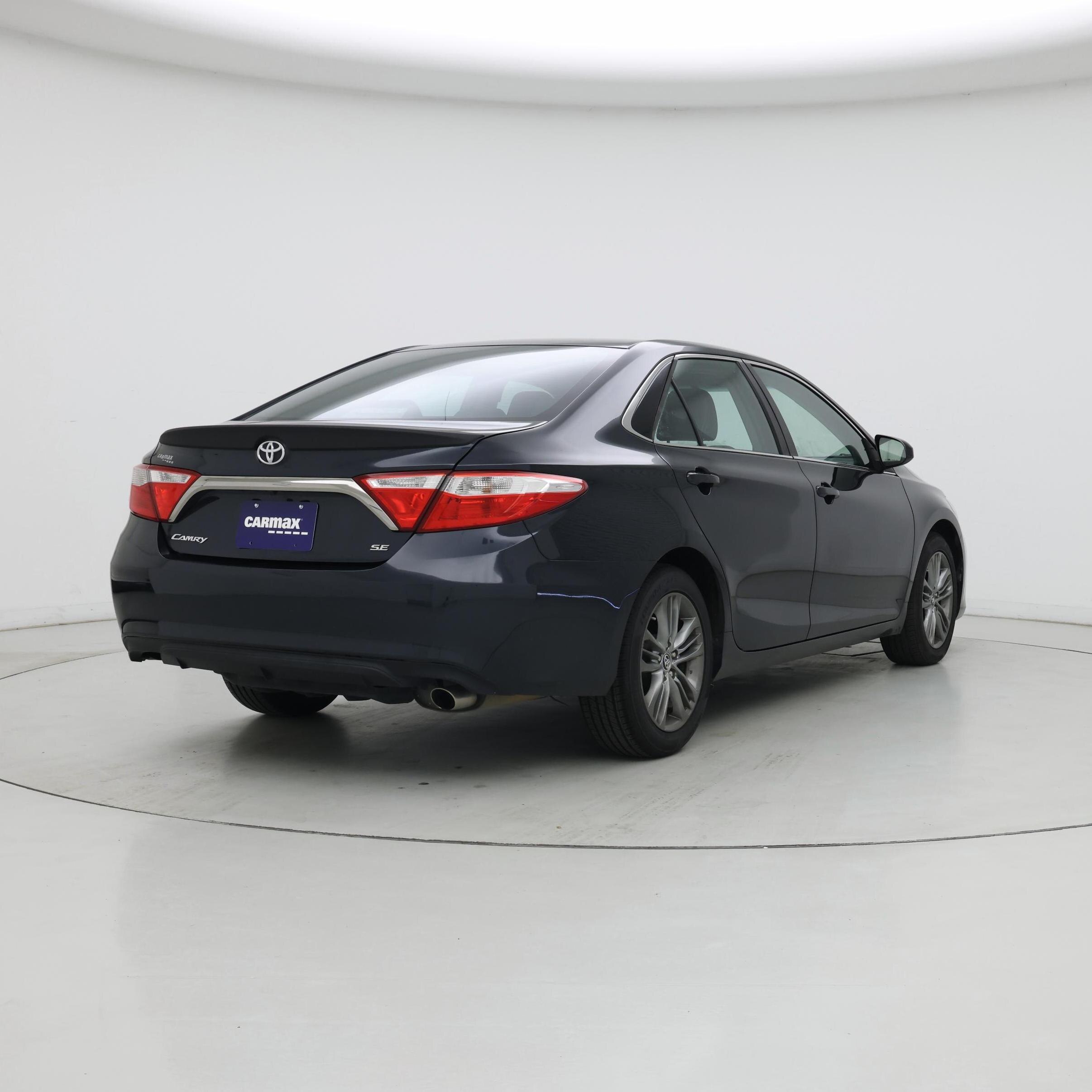 Thumbnail: 2015 Toyota Camry - 8