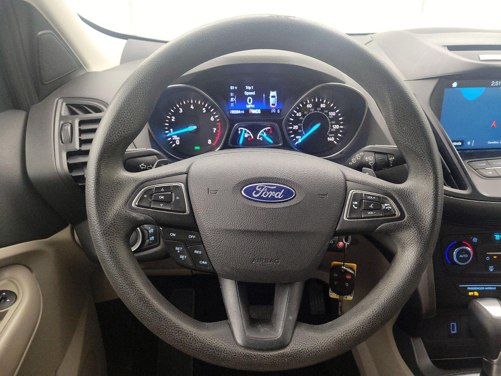 Thumbnail: 2017 Ford Escape - 10