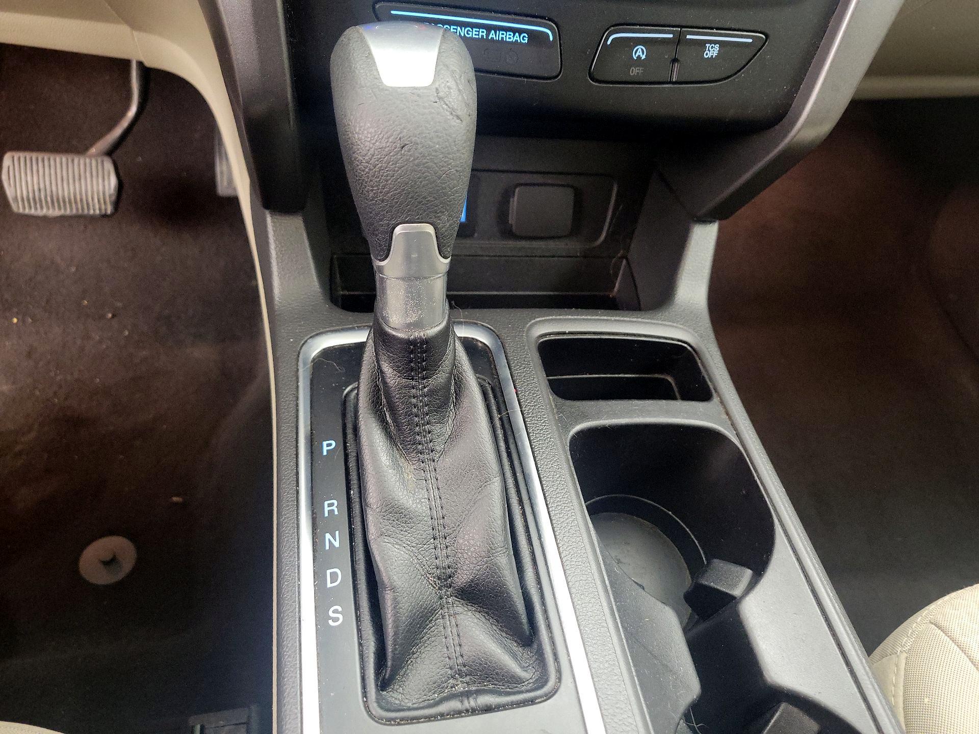 Thumbnail: 2017 Ford Escape - 18