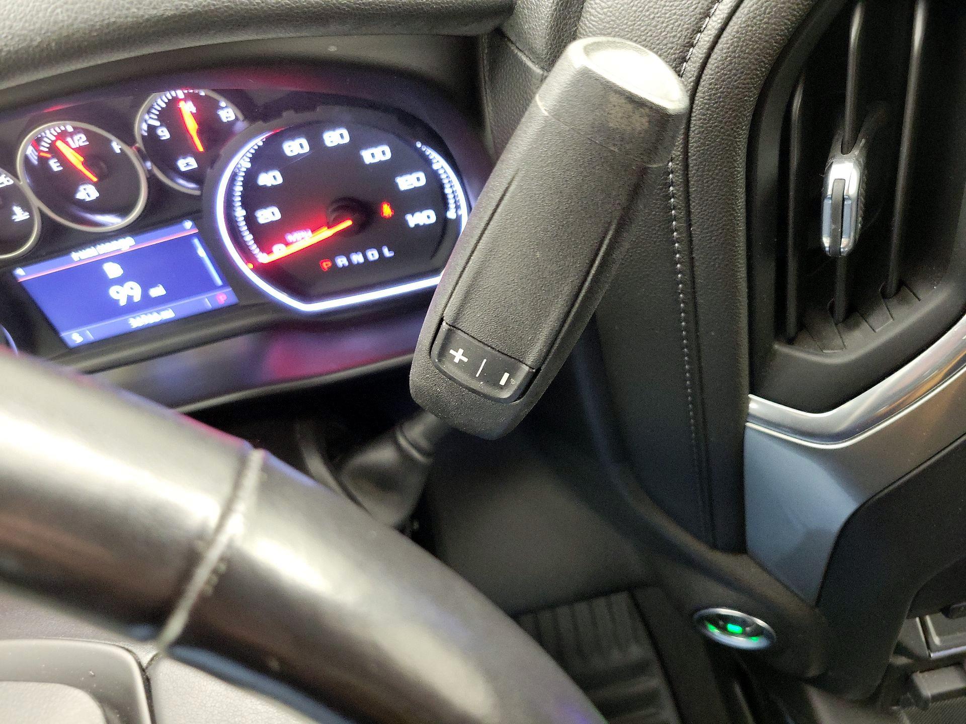 Thumbnail: 2019 Chevrolet Silverado 1500 - 17