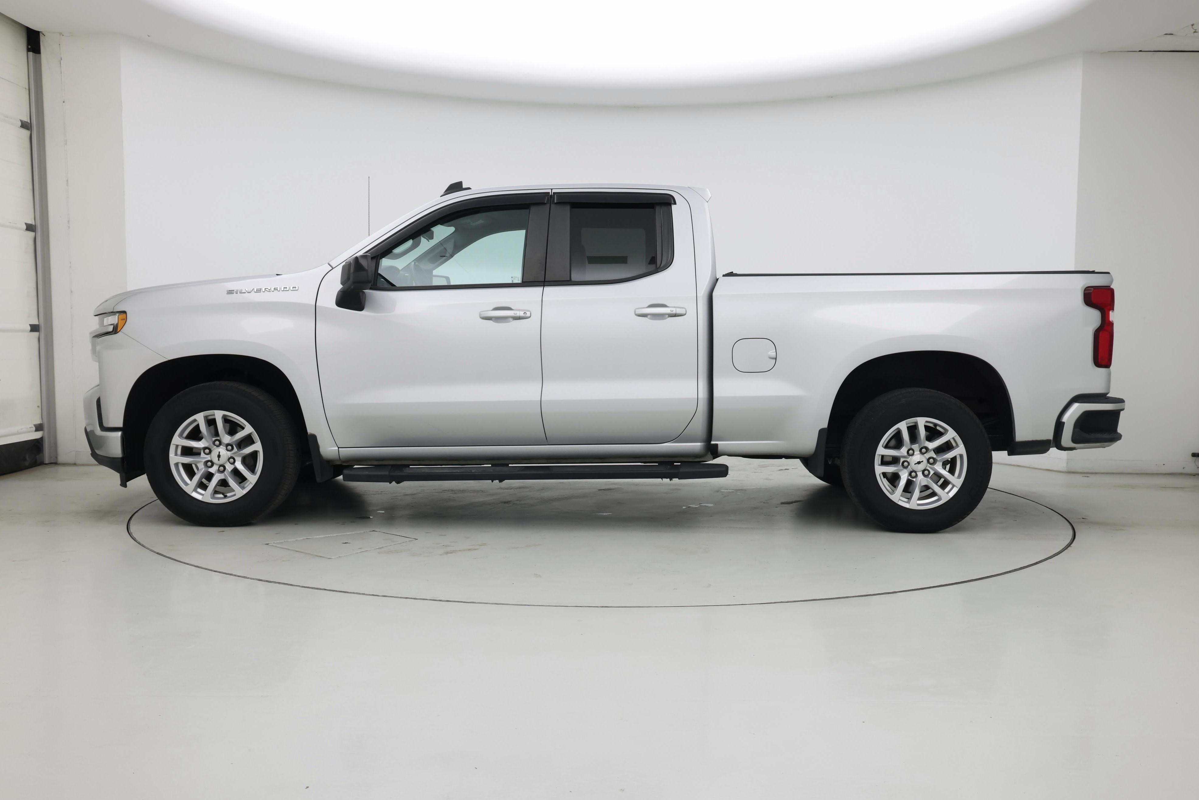 Thumbnail: 2019 Chevrolet Silverado 1500 - 3