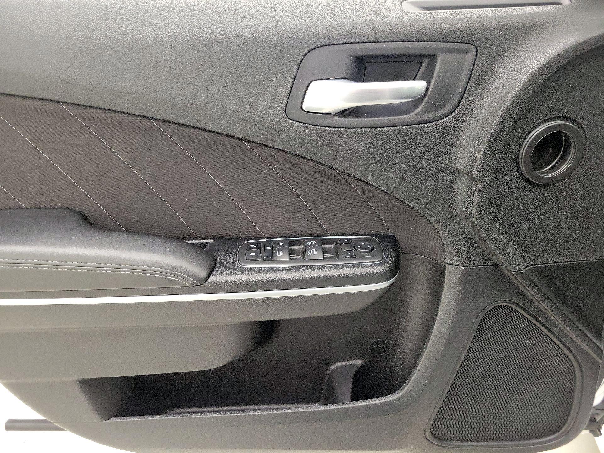 Thumbnail: 2021 Dodge Charger - 12