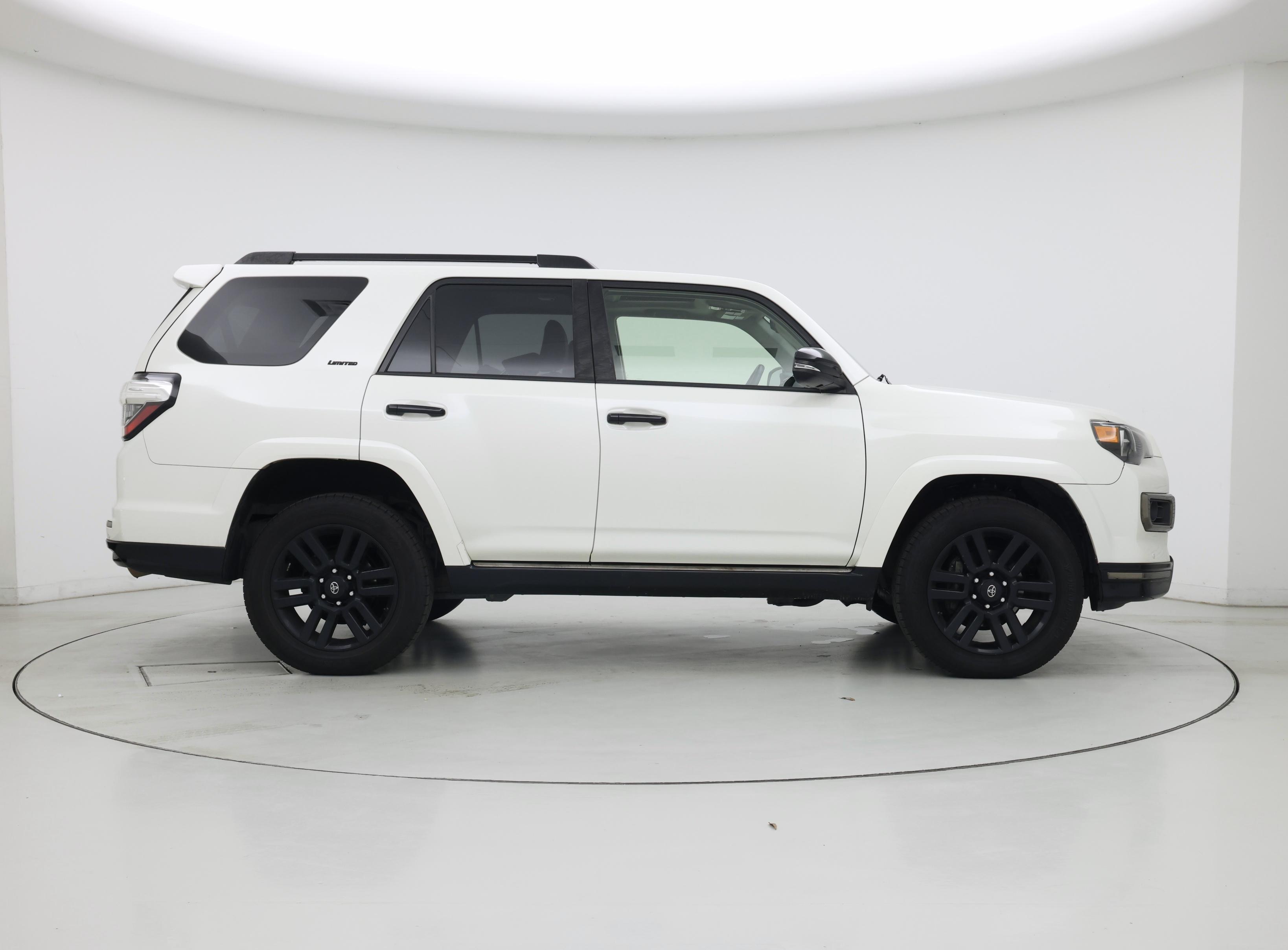 Thumbnail: 2021 Toyota 4Runner - 7