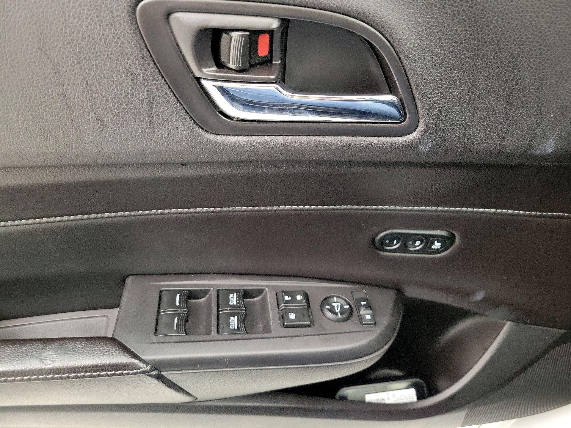 Thumbnail: 2016 Acura ILX - 12