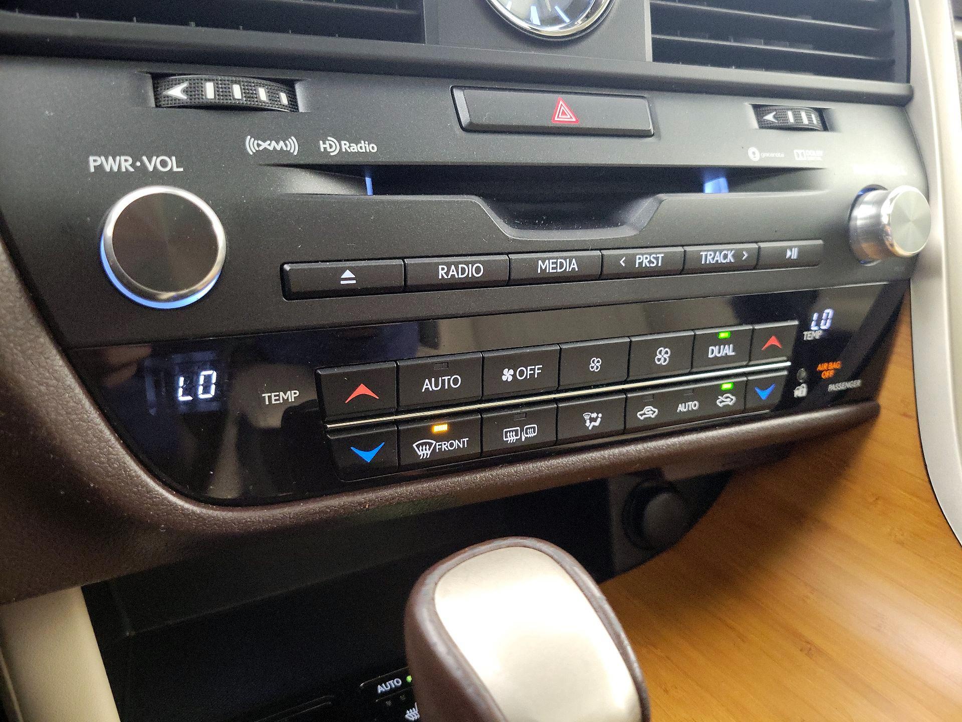 Thumbnail: 2018 Lexus RX - 17