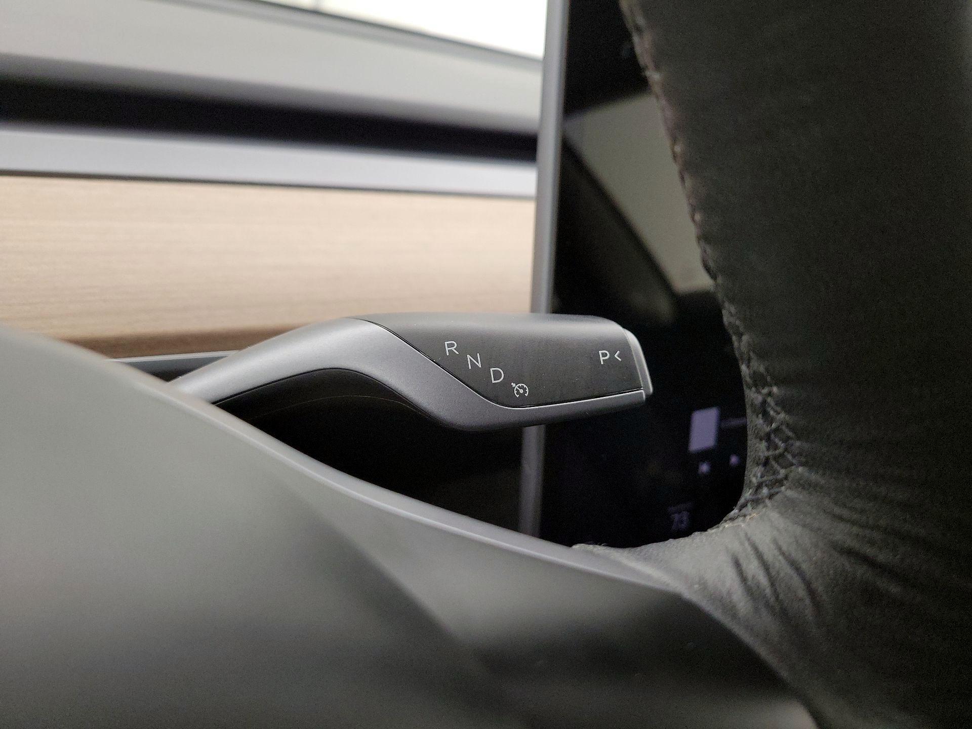 Thumbnail: 2023 Tesla Model 3 - 17