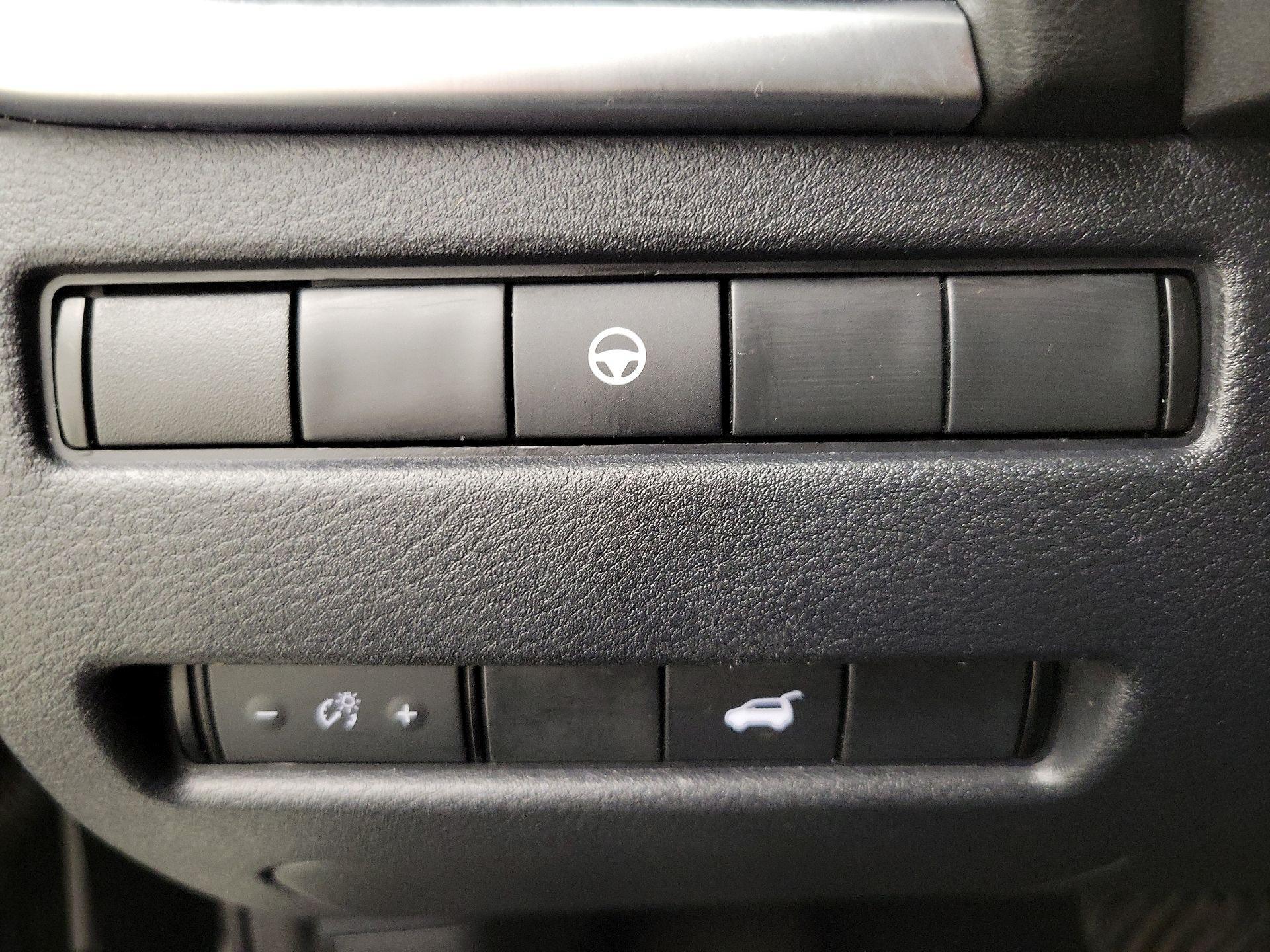 Thumbnail: 2021 Nissan Rogue - 13