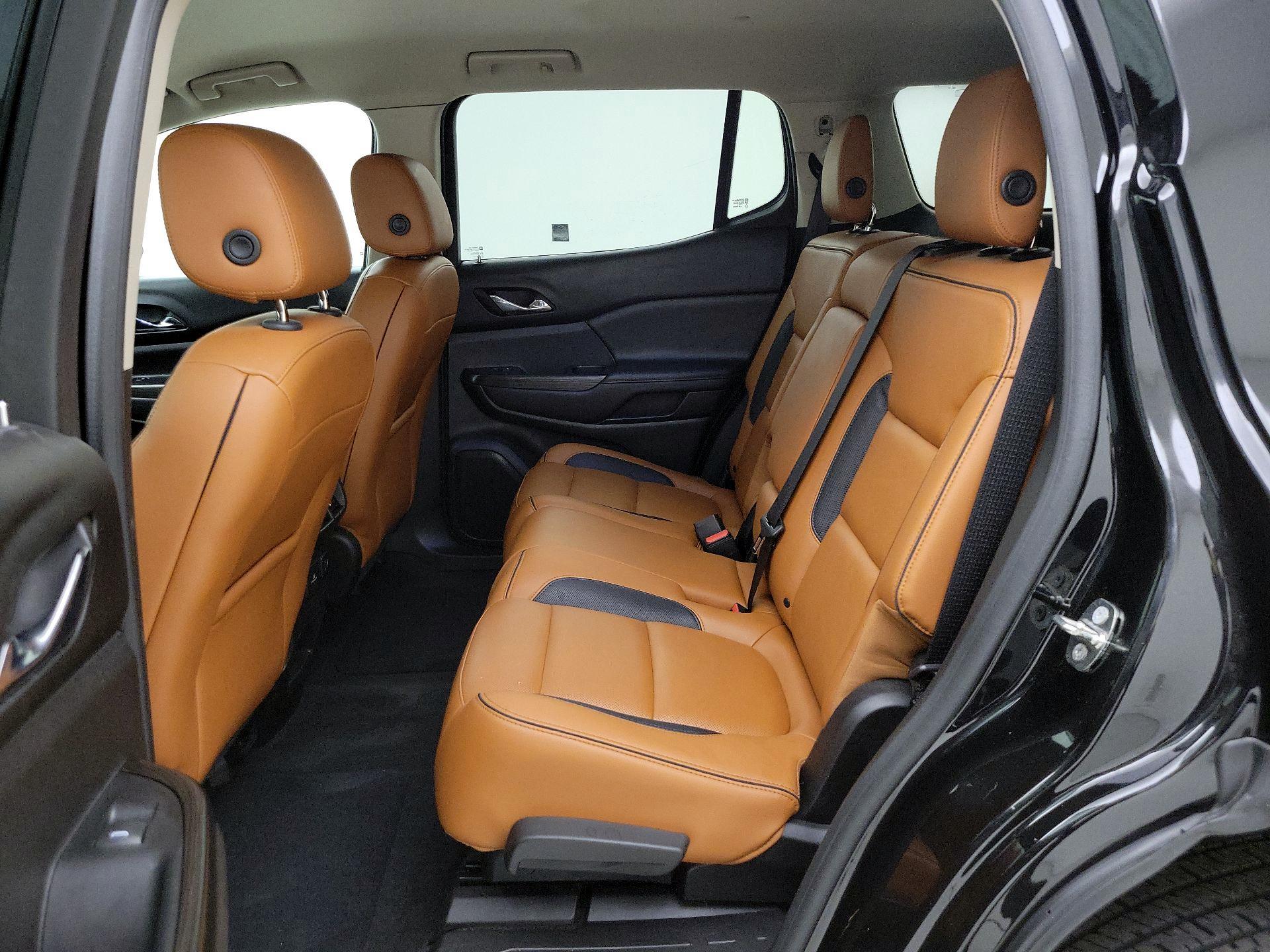 Thumbnail: 2017 GMC Acadia - 19