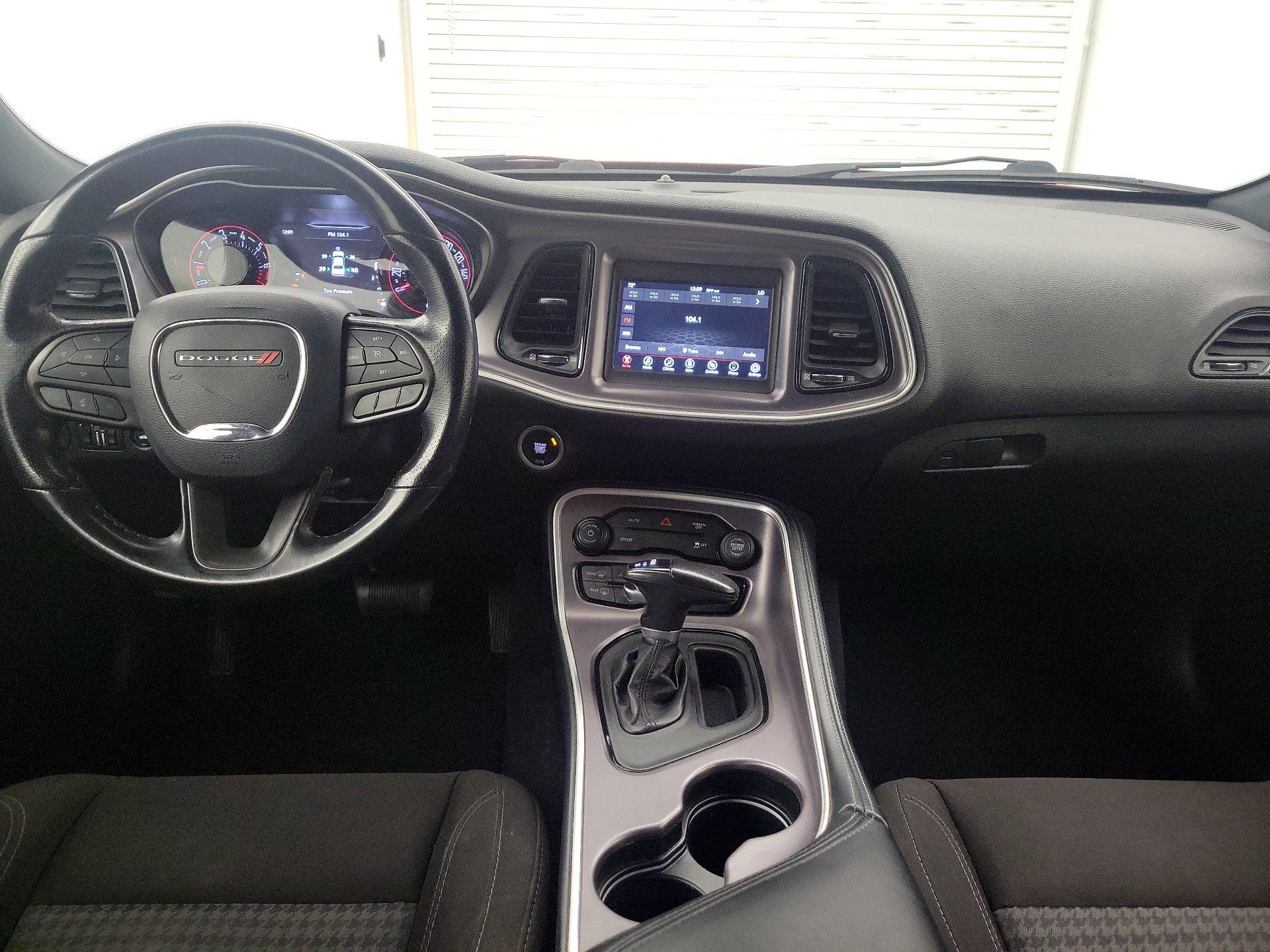 Thumbnail: 2021 Dodge Challenger - 9