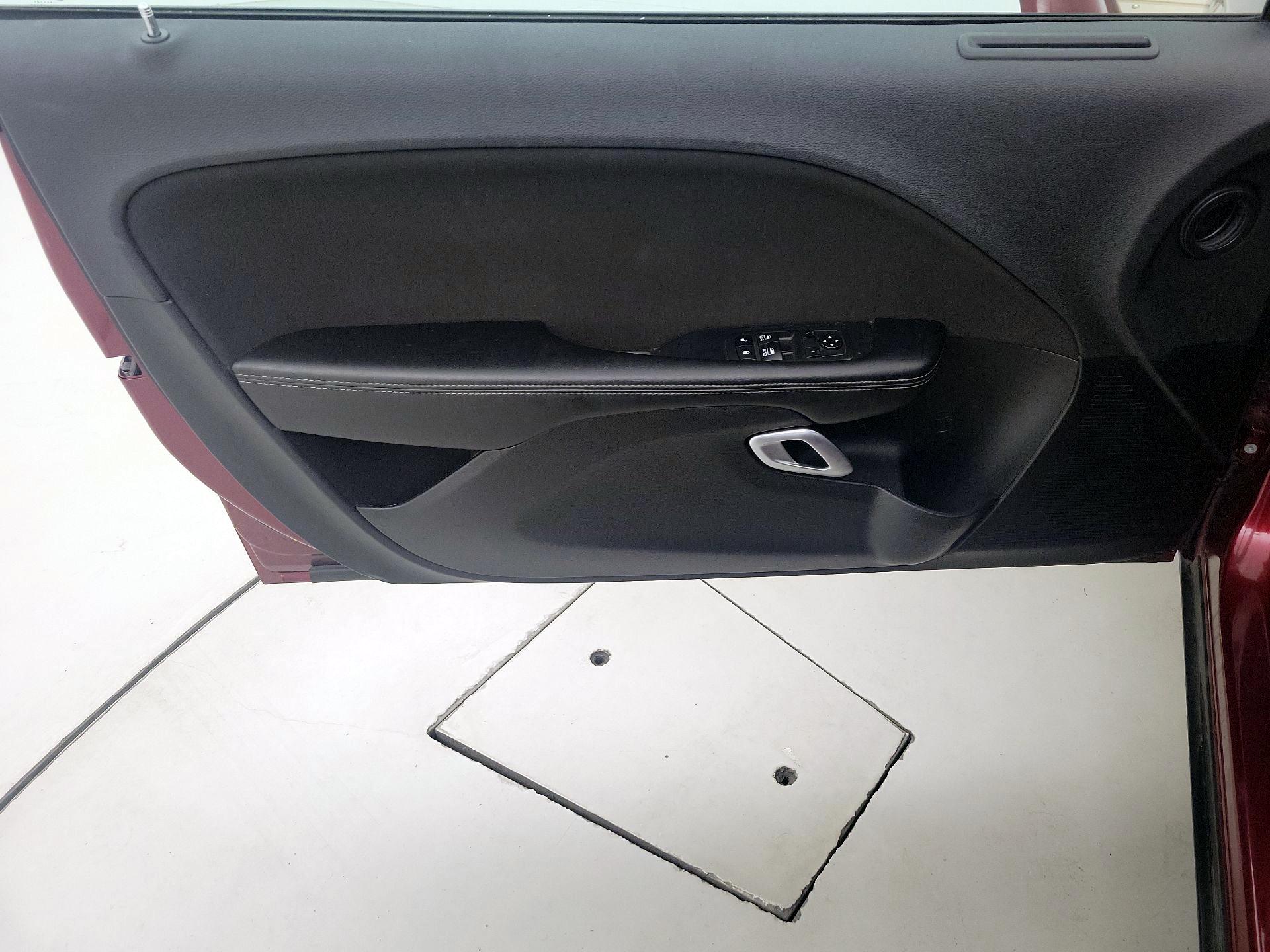 Thumbnail: 2021 Dodge Challenger - 12