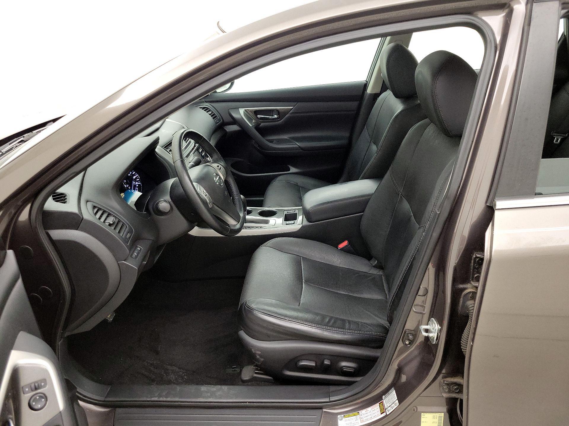 Thumbnail: 2014 Nissan Altima - 11