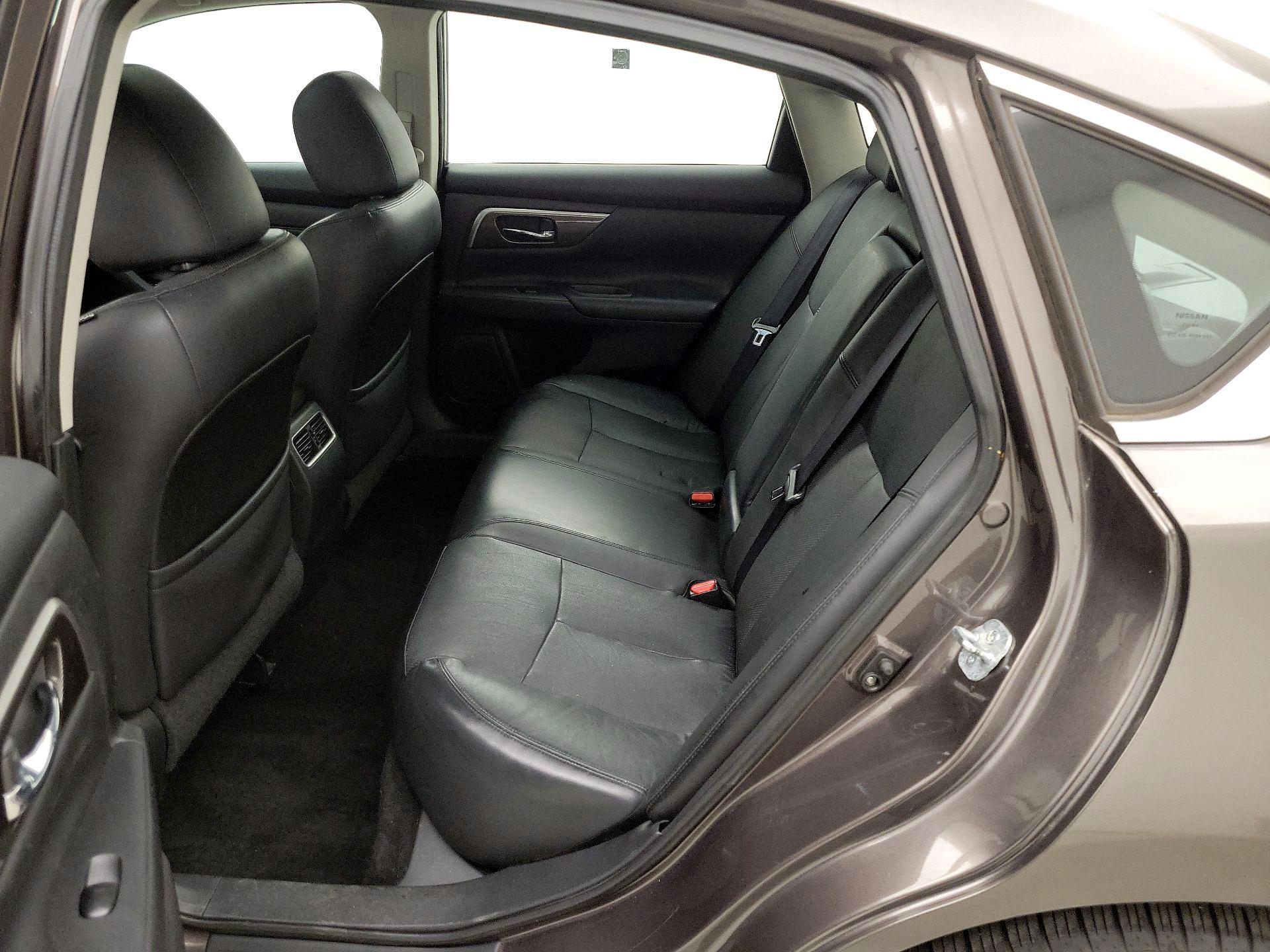 Thumbnail: 2014 Nissan Altima - 20