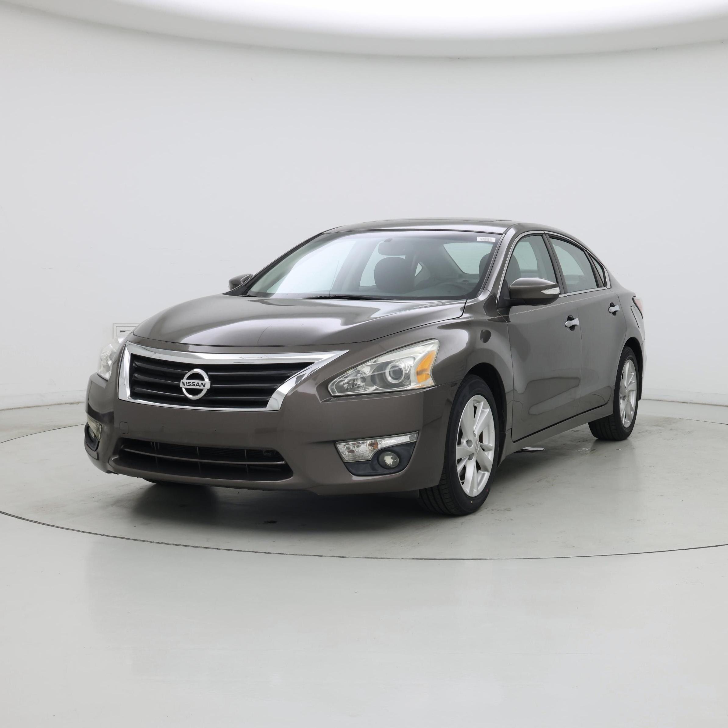 Thumbnail: 2014 Nissan Altima - 4