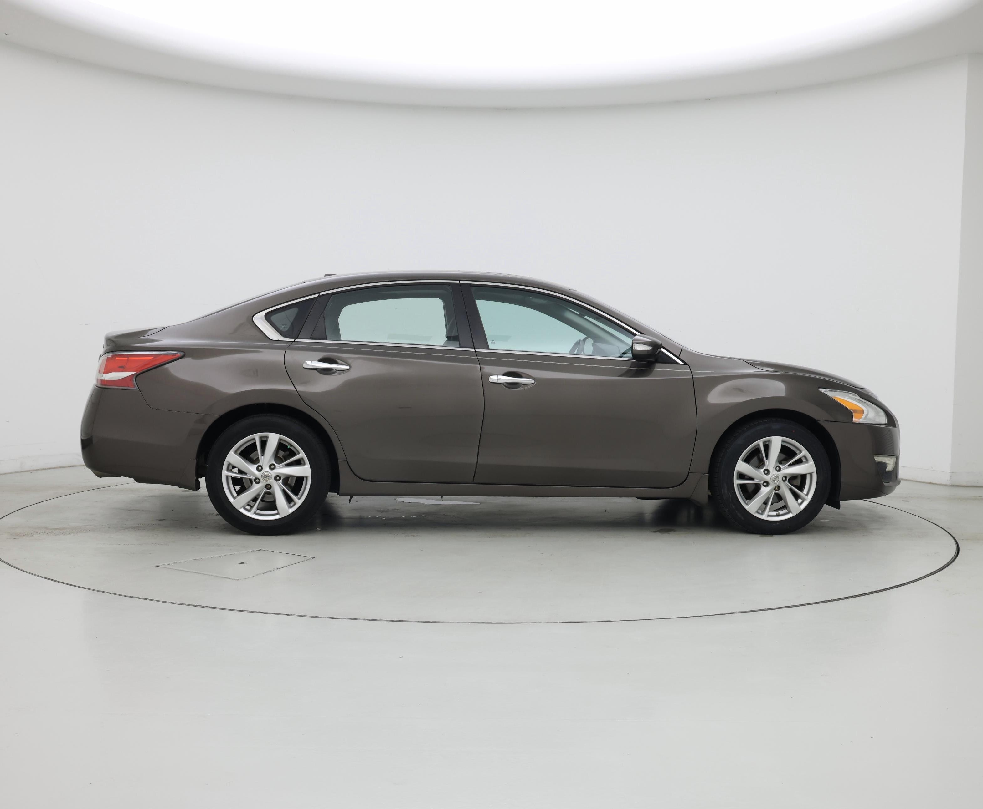 Thumbnail: 2014 Nissan Altima - 7