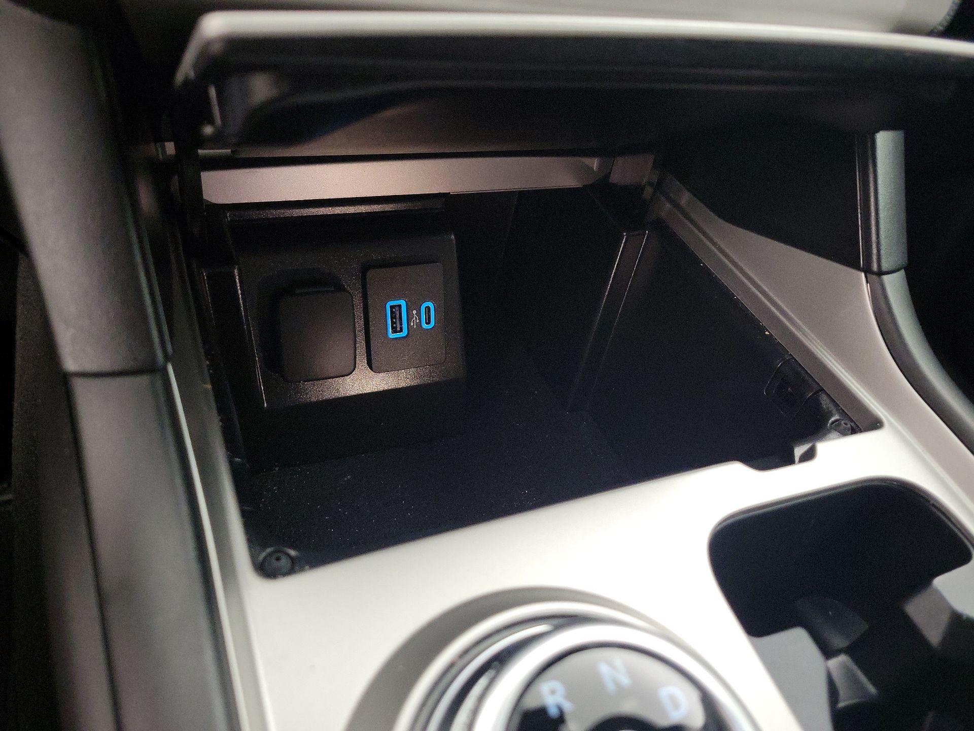 Thumbnail: 2024 Ford Explorer - 18