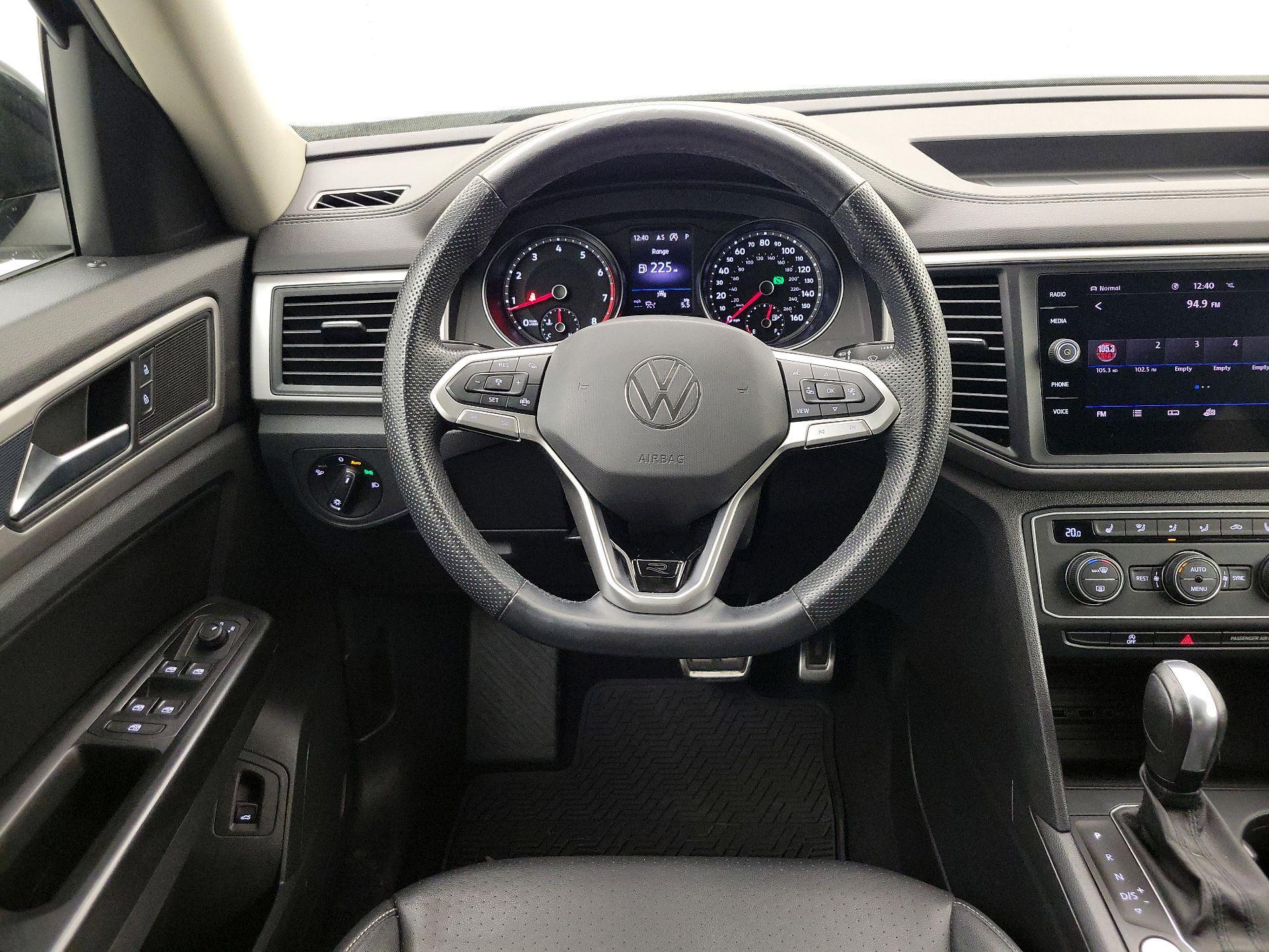 Thumbnail: 2021 Volkswagen Atlas - 10