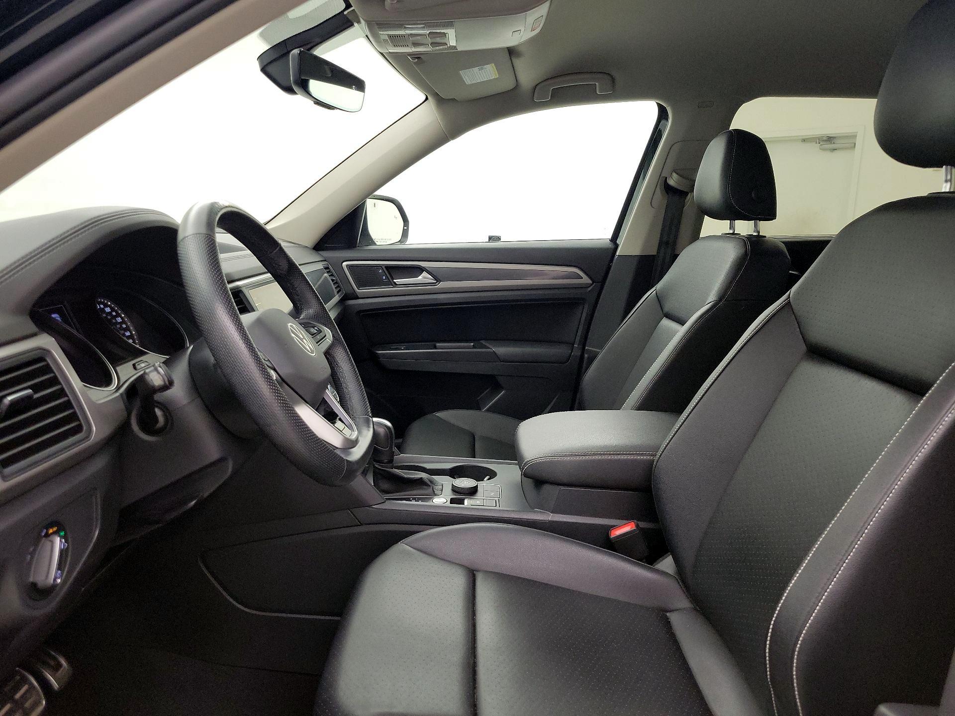 Thumbnail: 2021 Volkswagen Atlas - 11