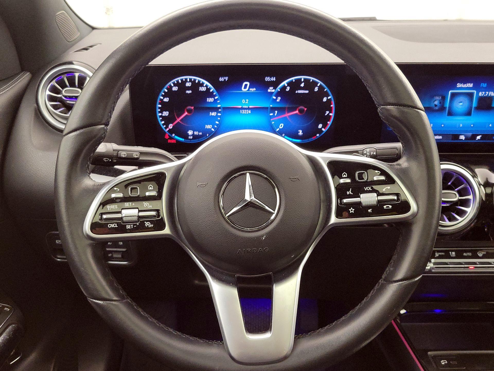 Thumbnail: 2023 Mercedes-Benz GLA - 10