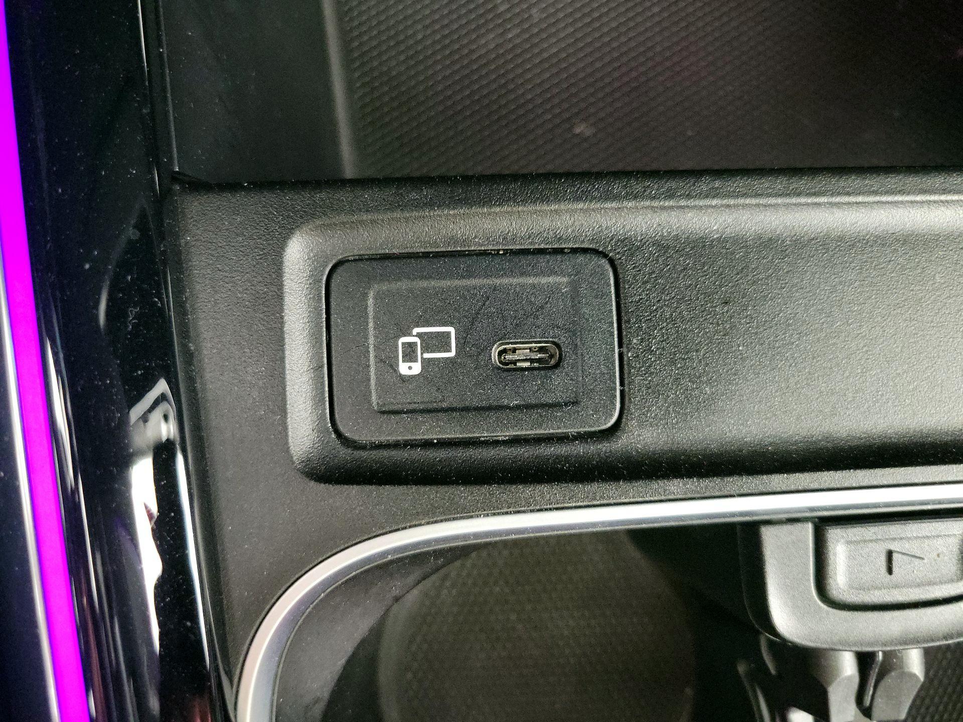 Thumbnail: 2023 Mercedes-Benz GLA - 18