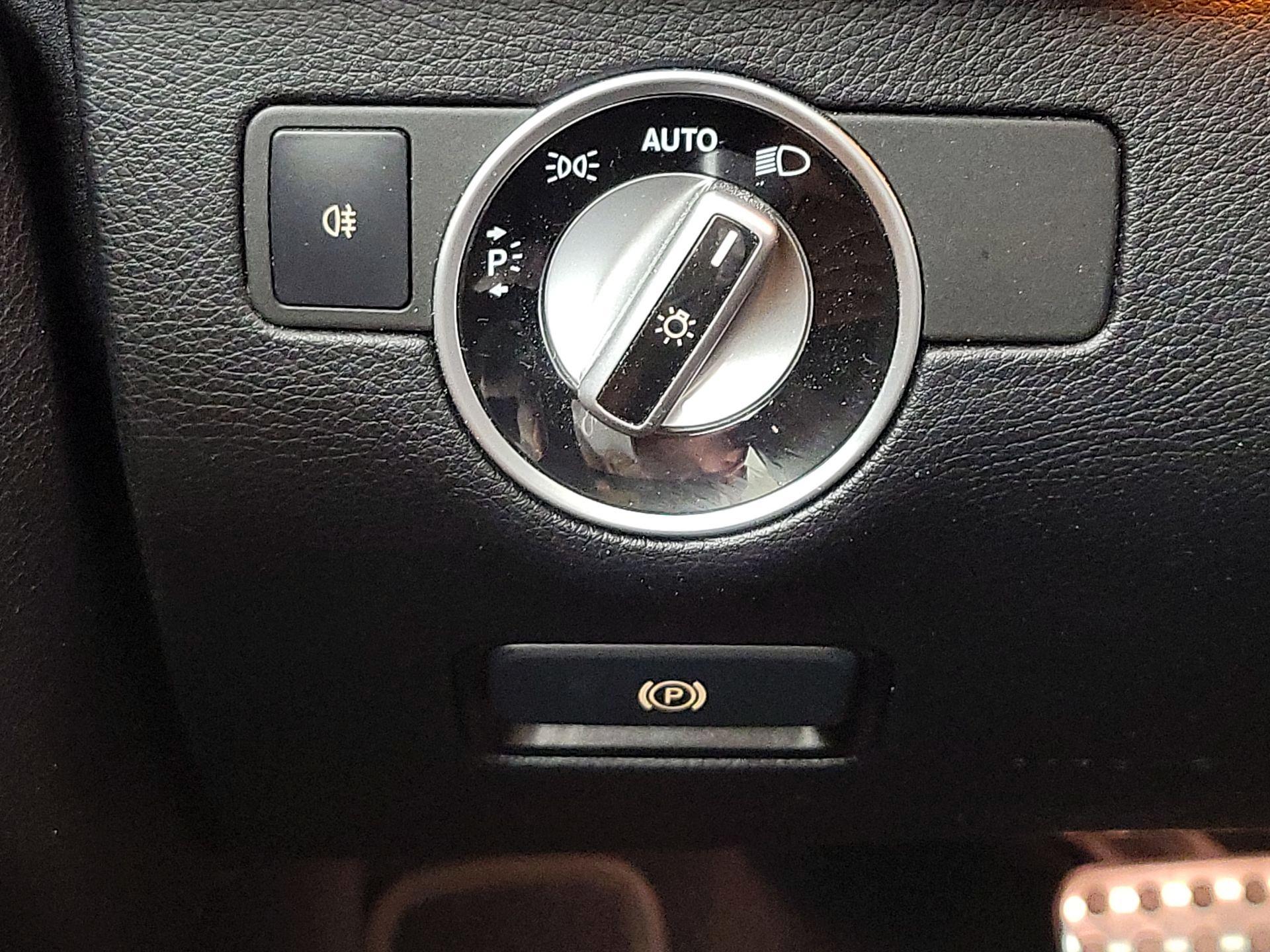 Thumbnail: 2018 Mercedes-Benz GLE - 13