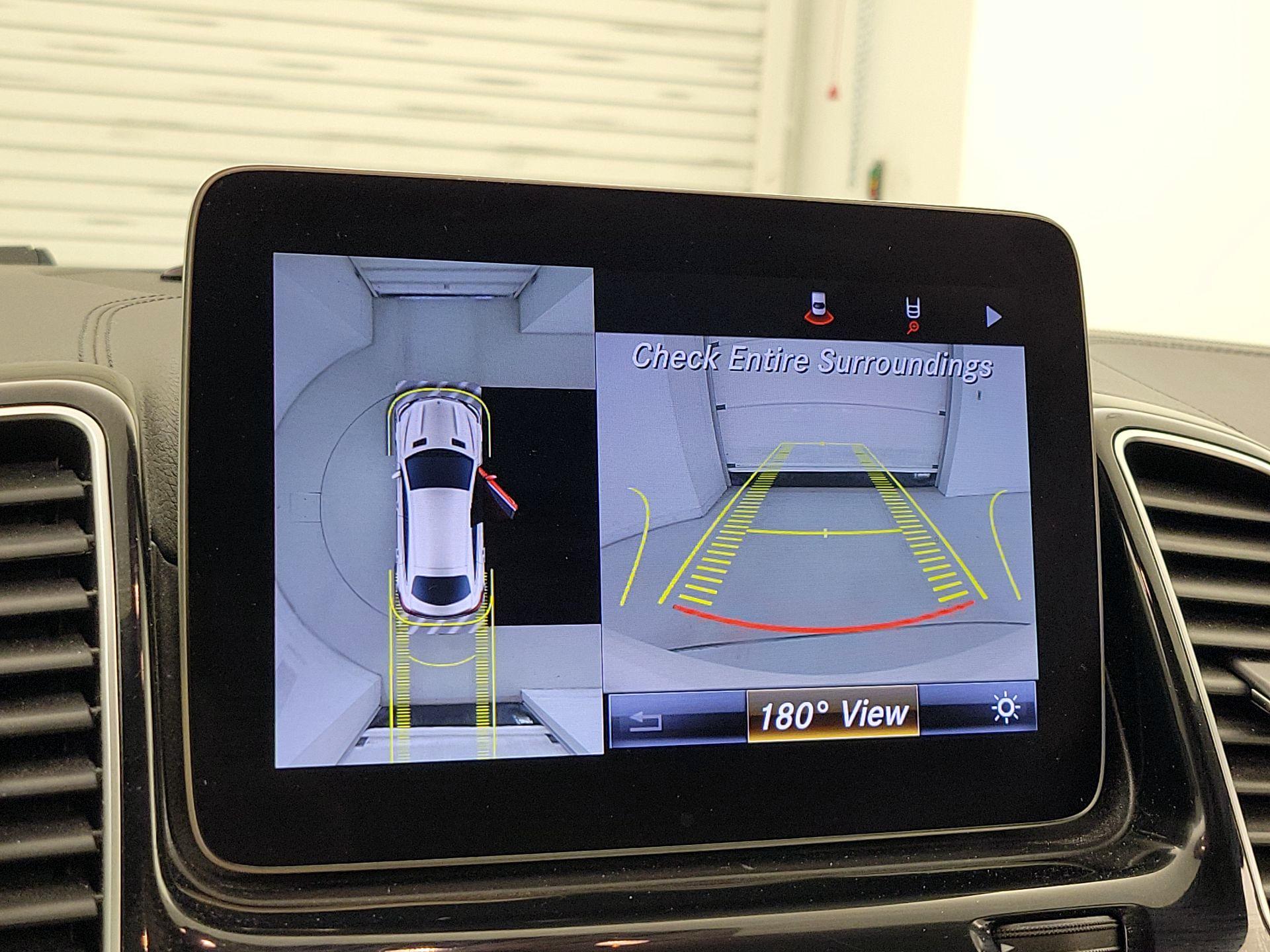 Thumbnail: 2018 Mercedes-Benz GLE - 15