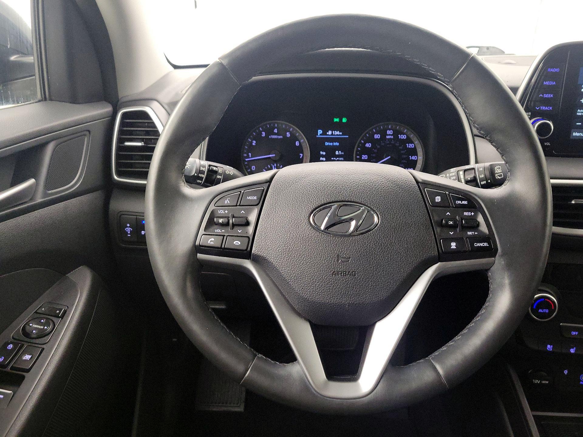 Thumbnail: 2019 Hyundai Tucson - 10