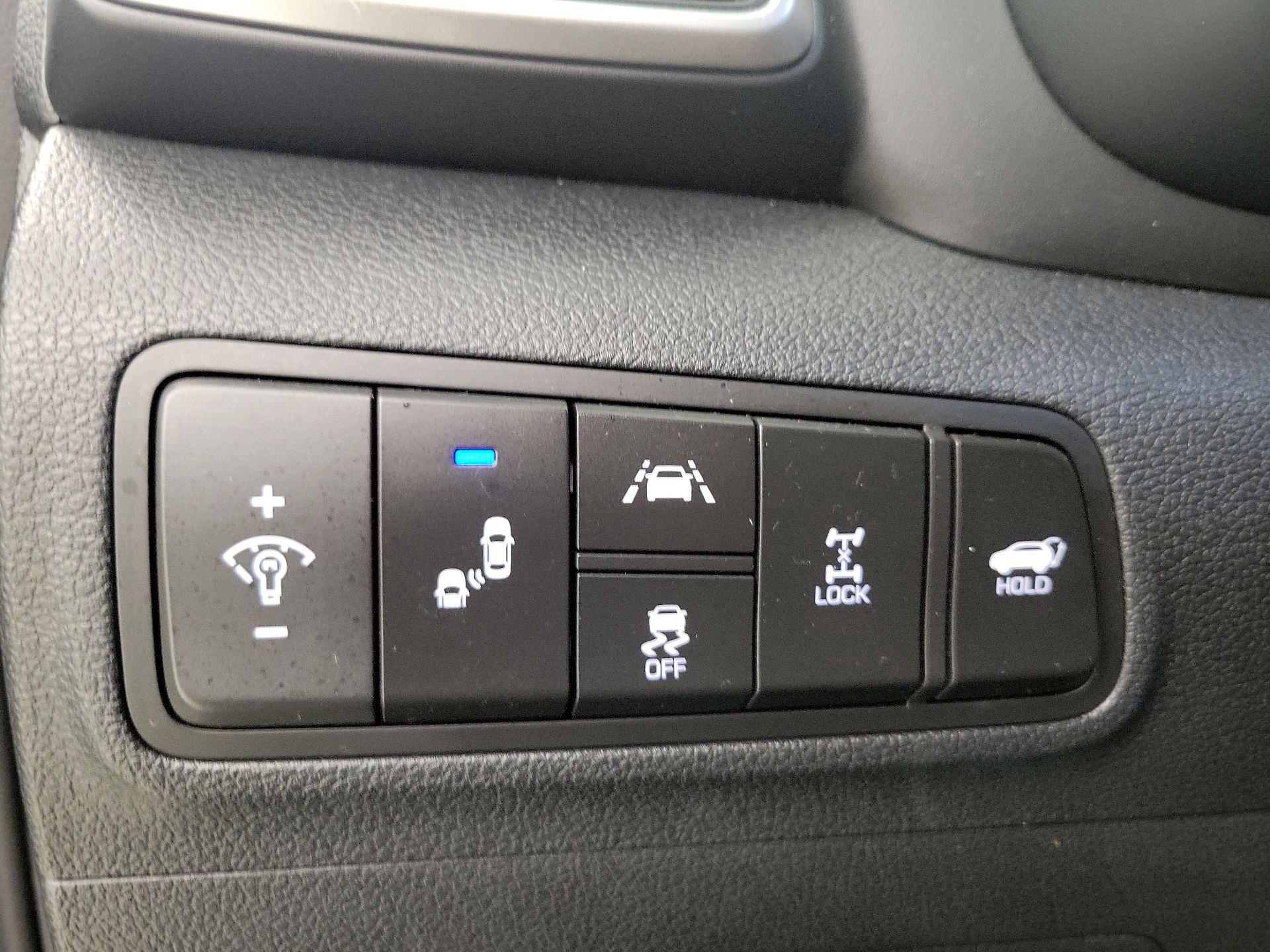 Thumbnail: 2019 Hyundai Tucson - 13