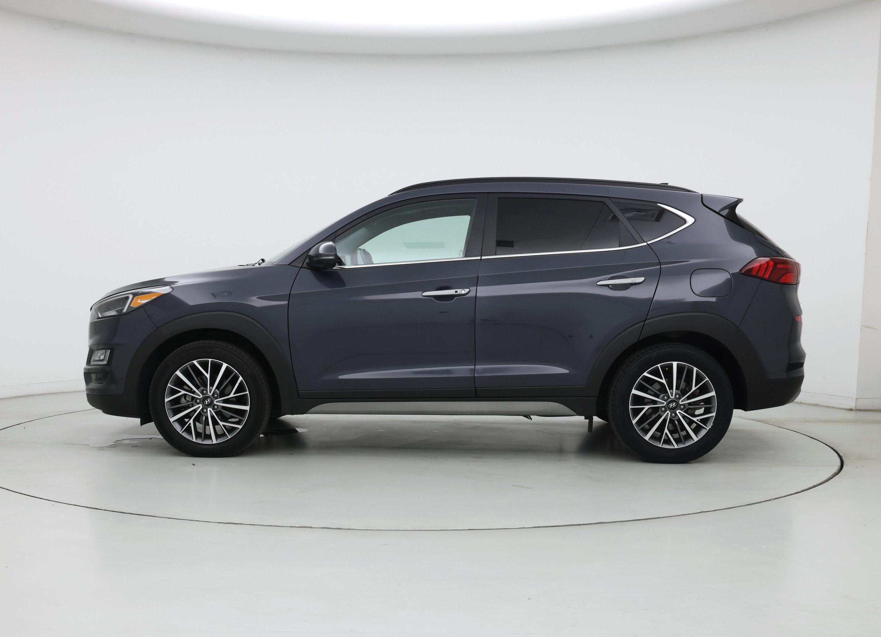 Thumbnail: 2019 Hyundai Tucson - 3